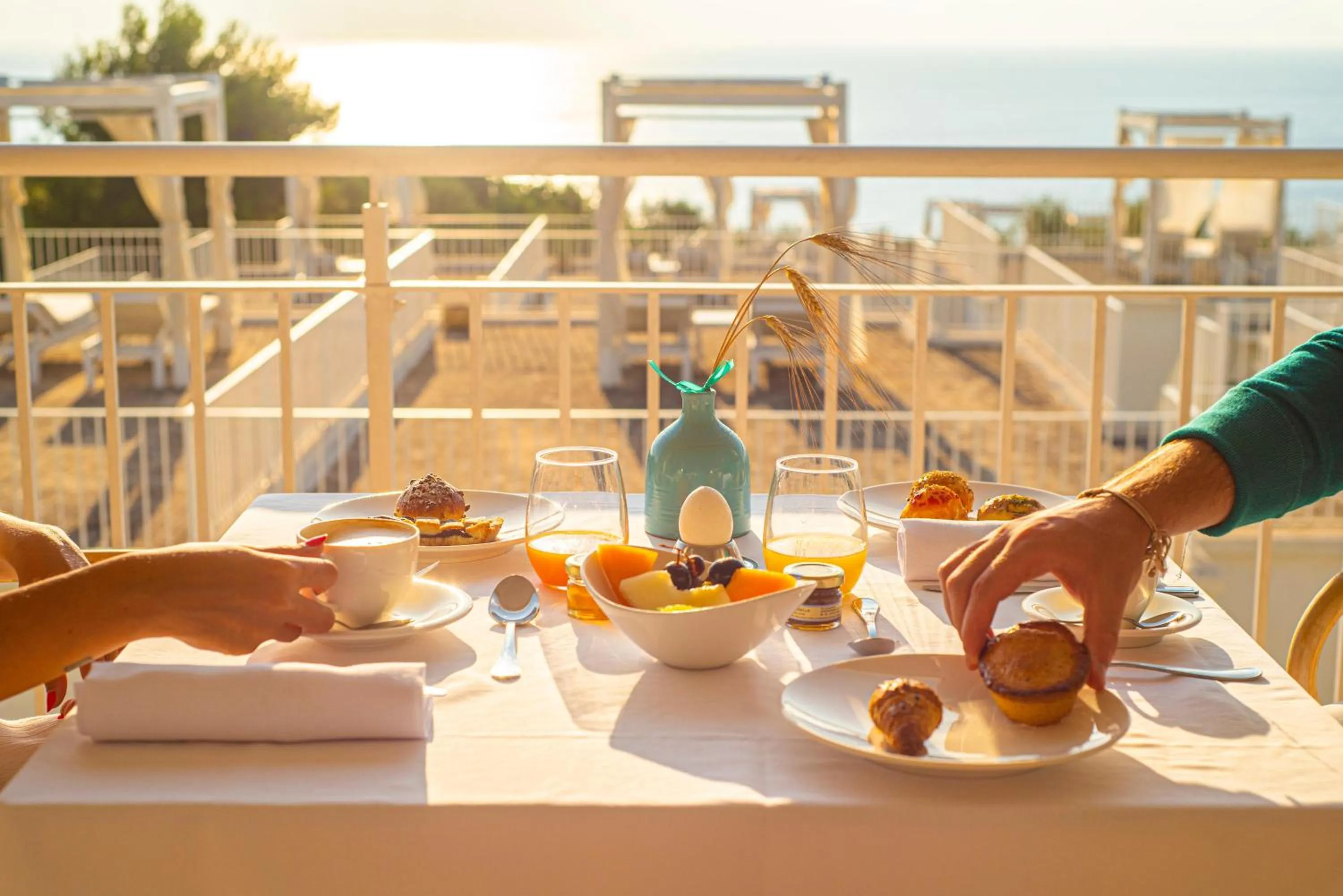 Restaurant/places to eat in Marenea Suite Hotel - CDSHotels