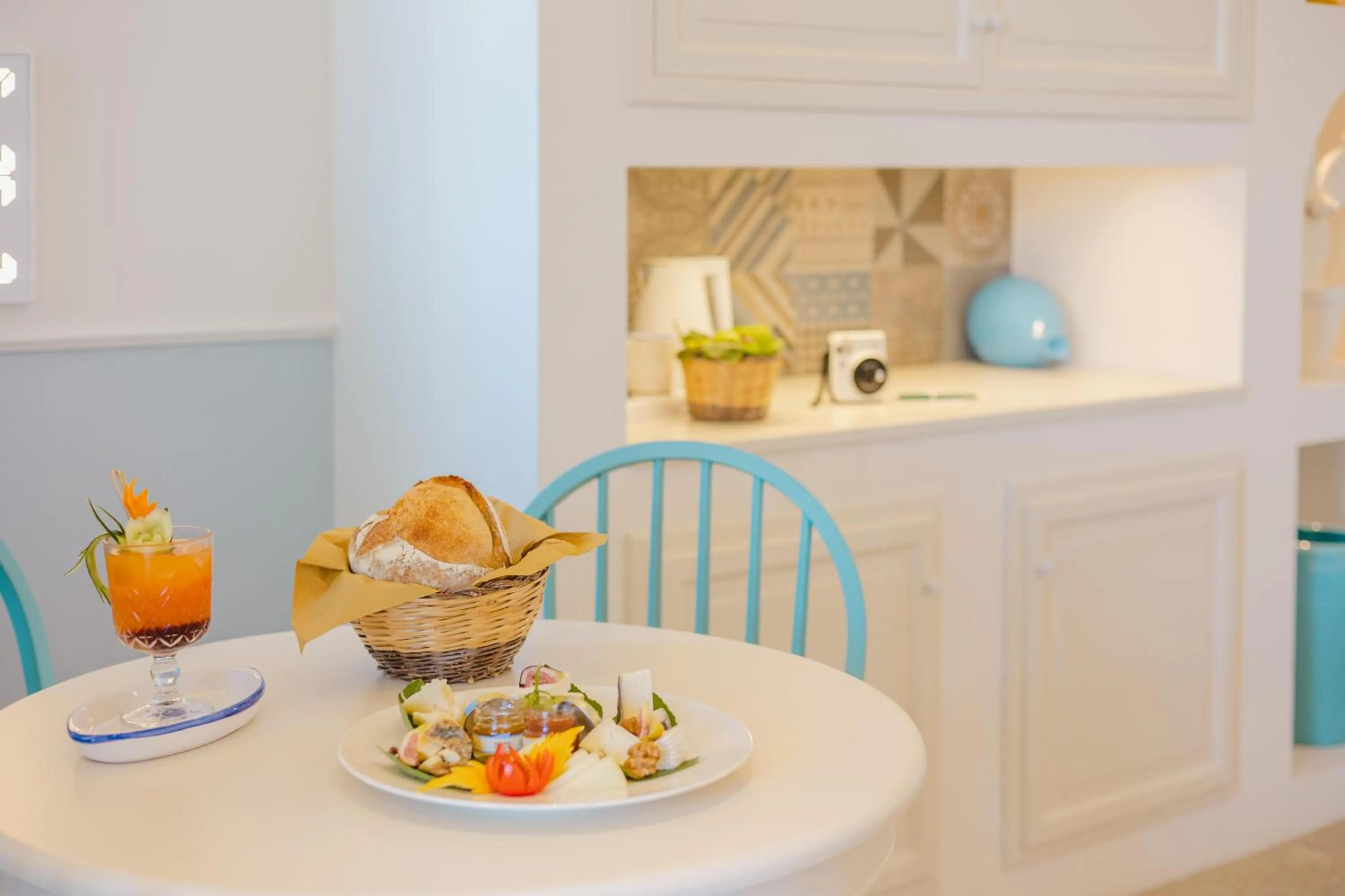 Photo of the whole room in Marenea Suite Hotel - CDSHotels