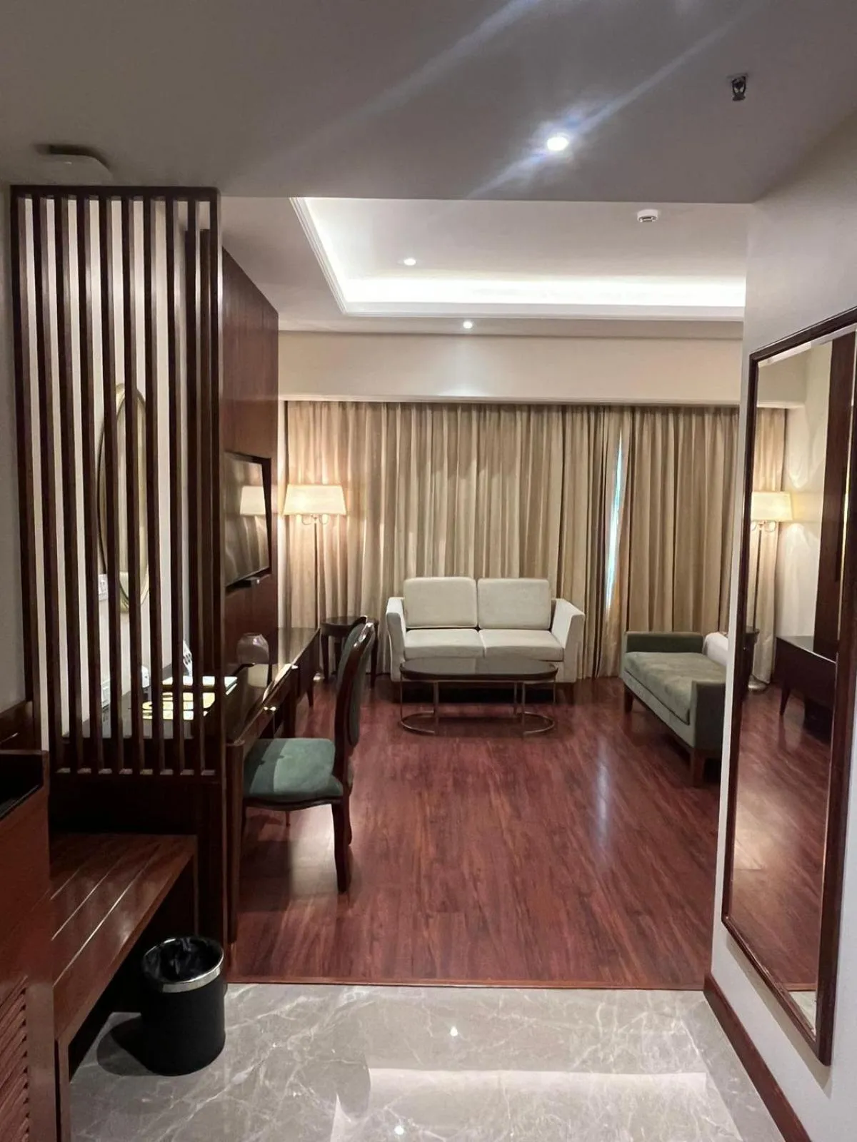 Living room in Hotel Home In By Amrik Sukhdev