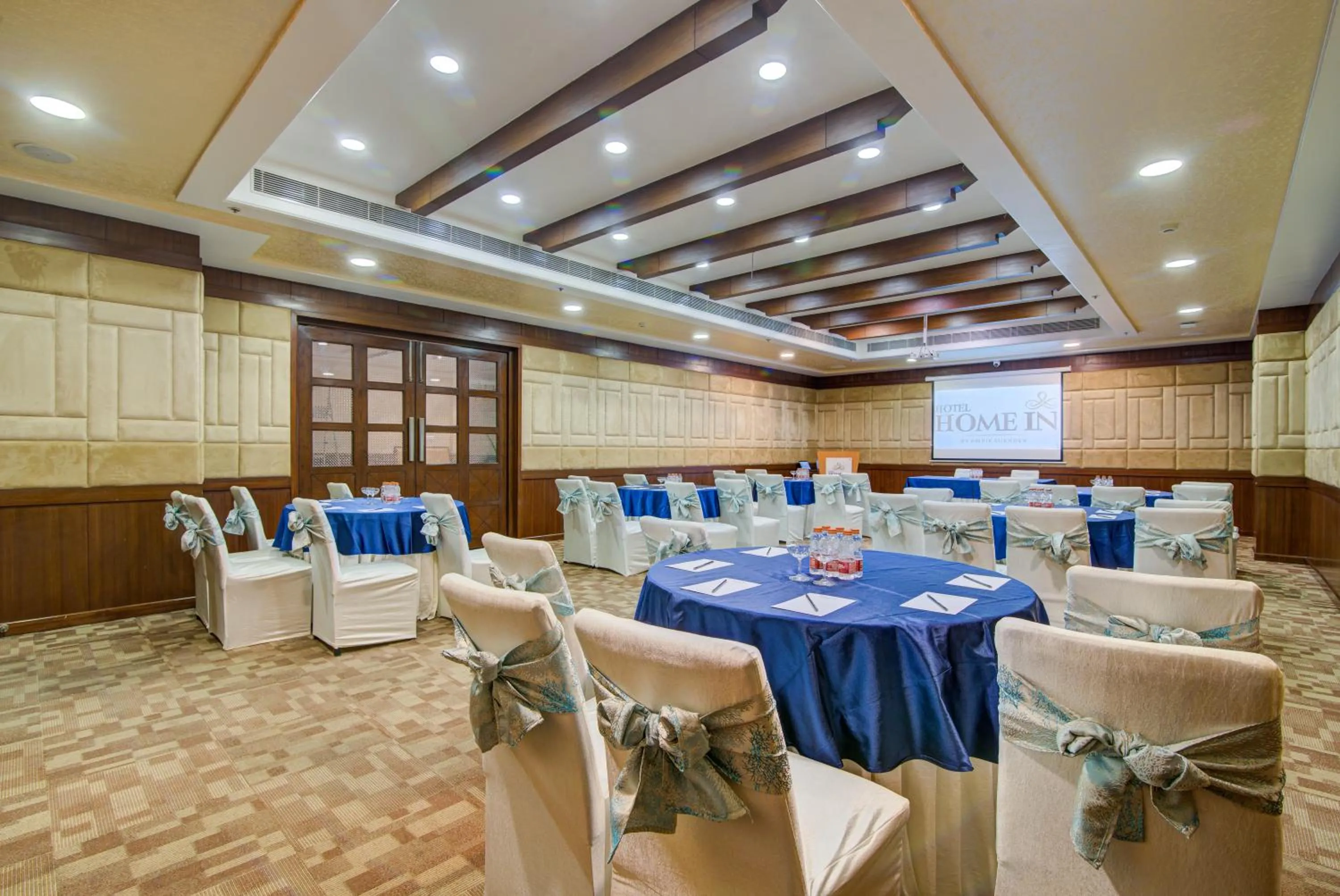 Banquet/Function facilities in Hotel Home In By Amrik Sukhdev