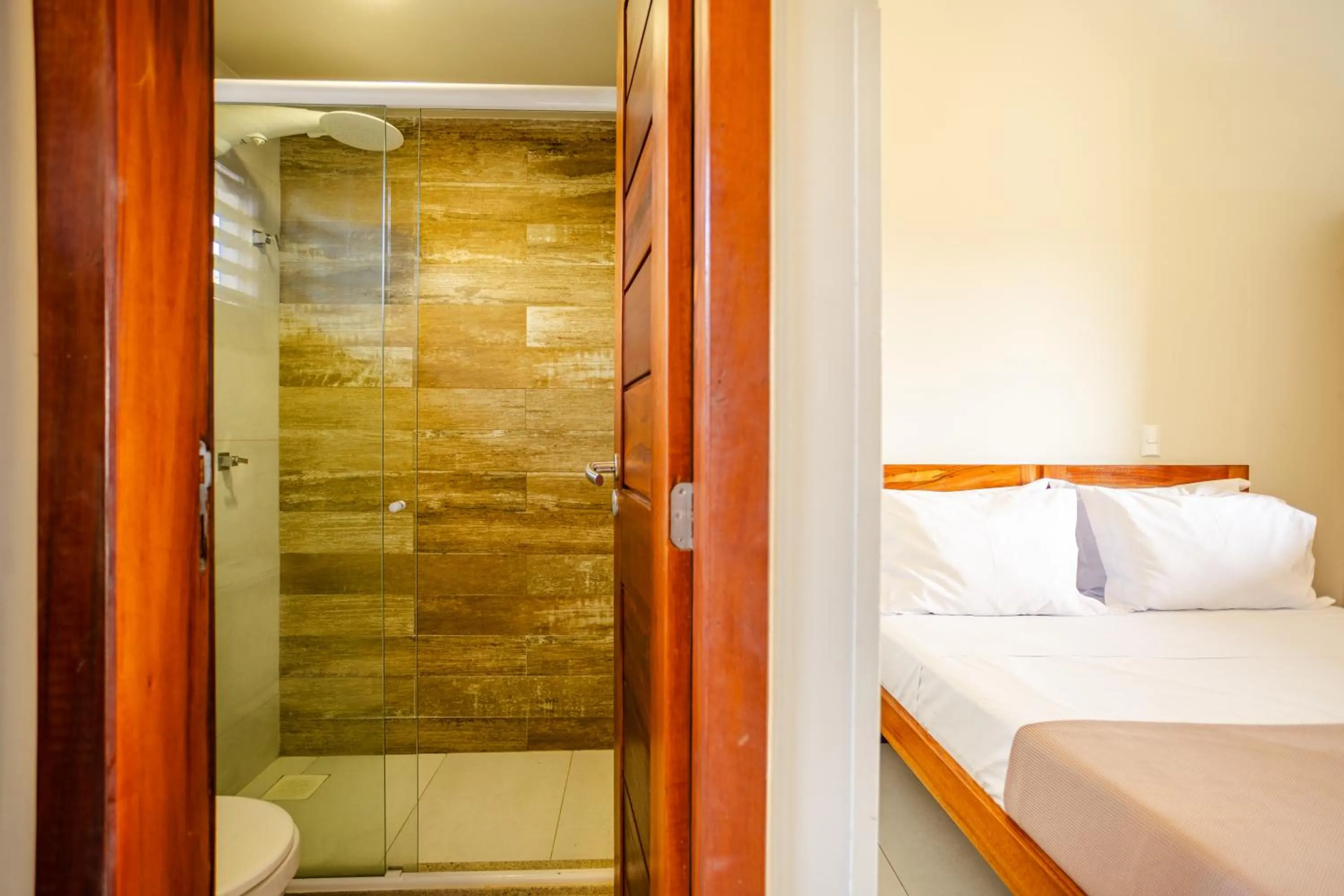 Bathroom, Bed in Villa das Palmeiras Jeri