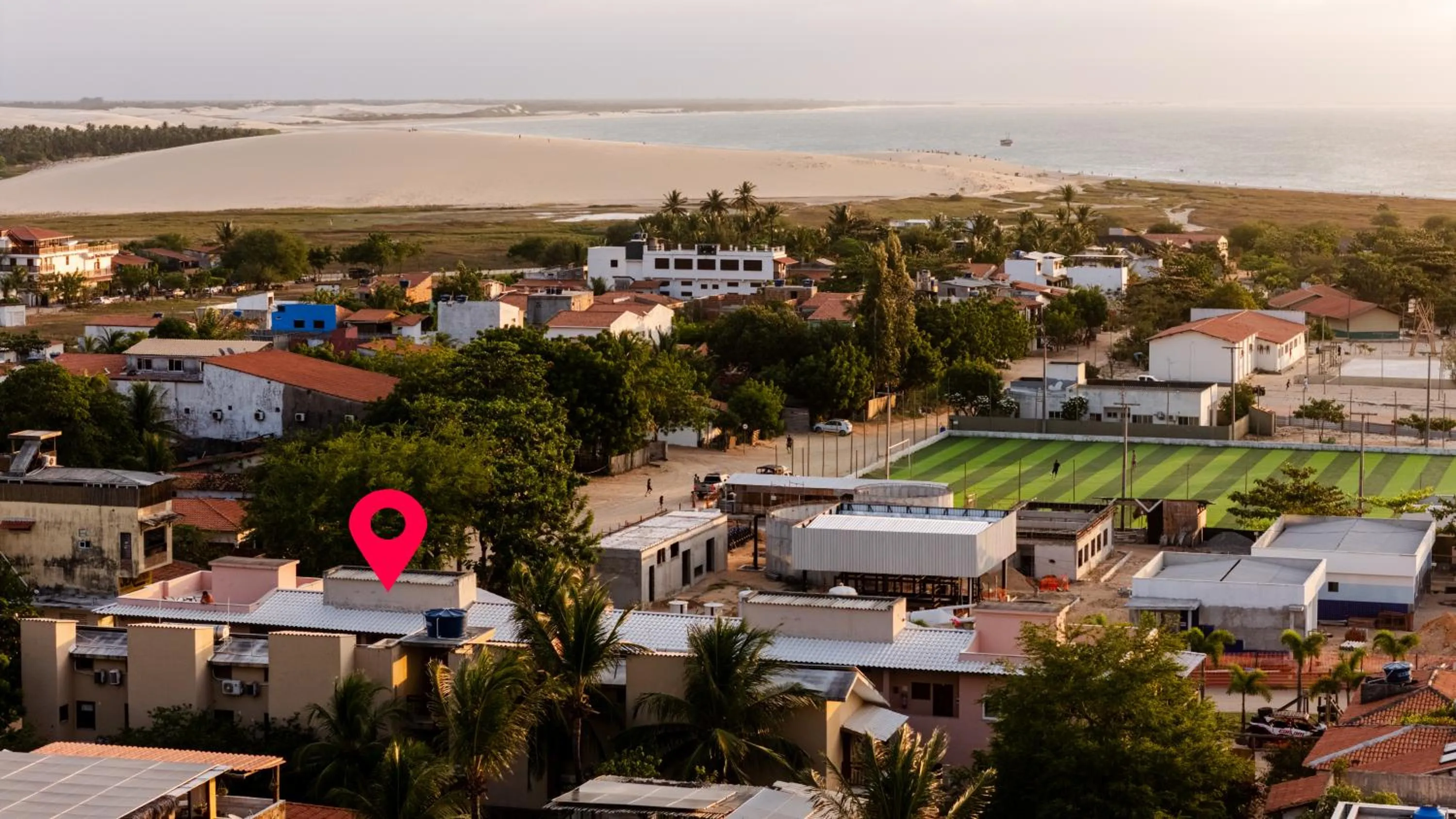 Property building in Villa das Palmeiras Jeri