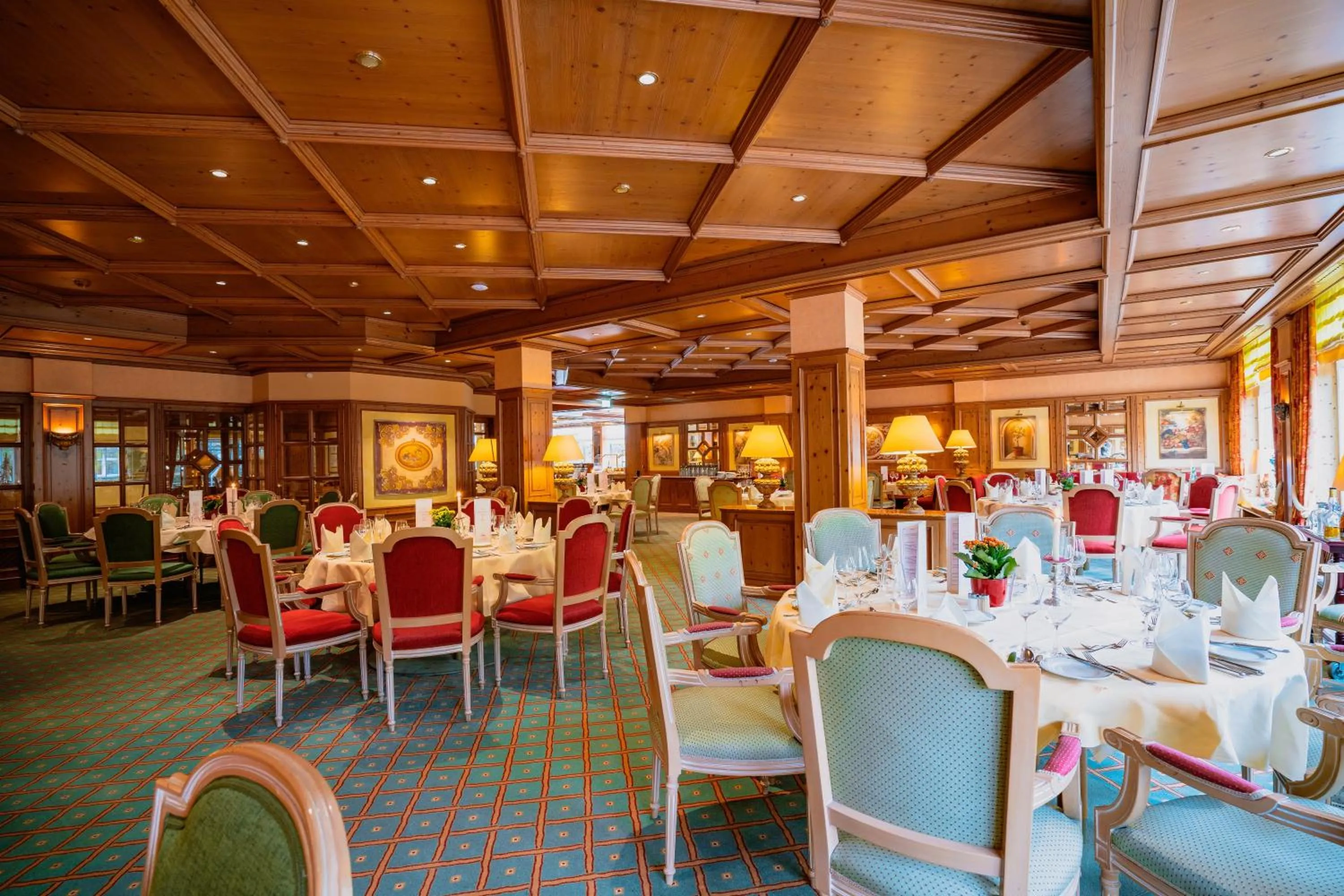 Restaurant/places to eat in revita - naturresort & spa