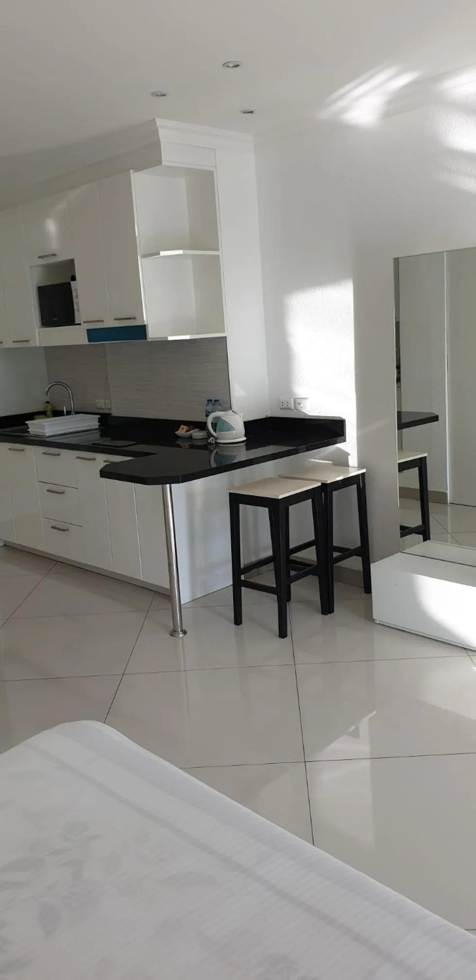 VTSIX at View Talay 6