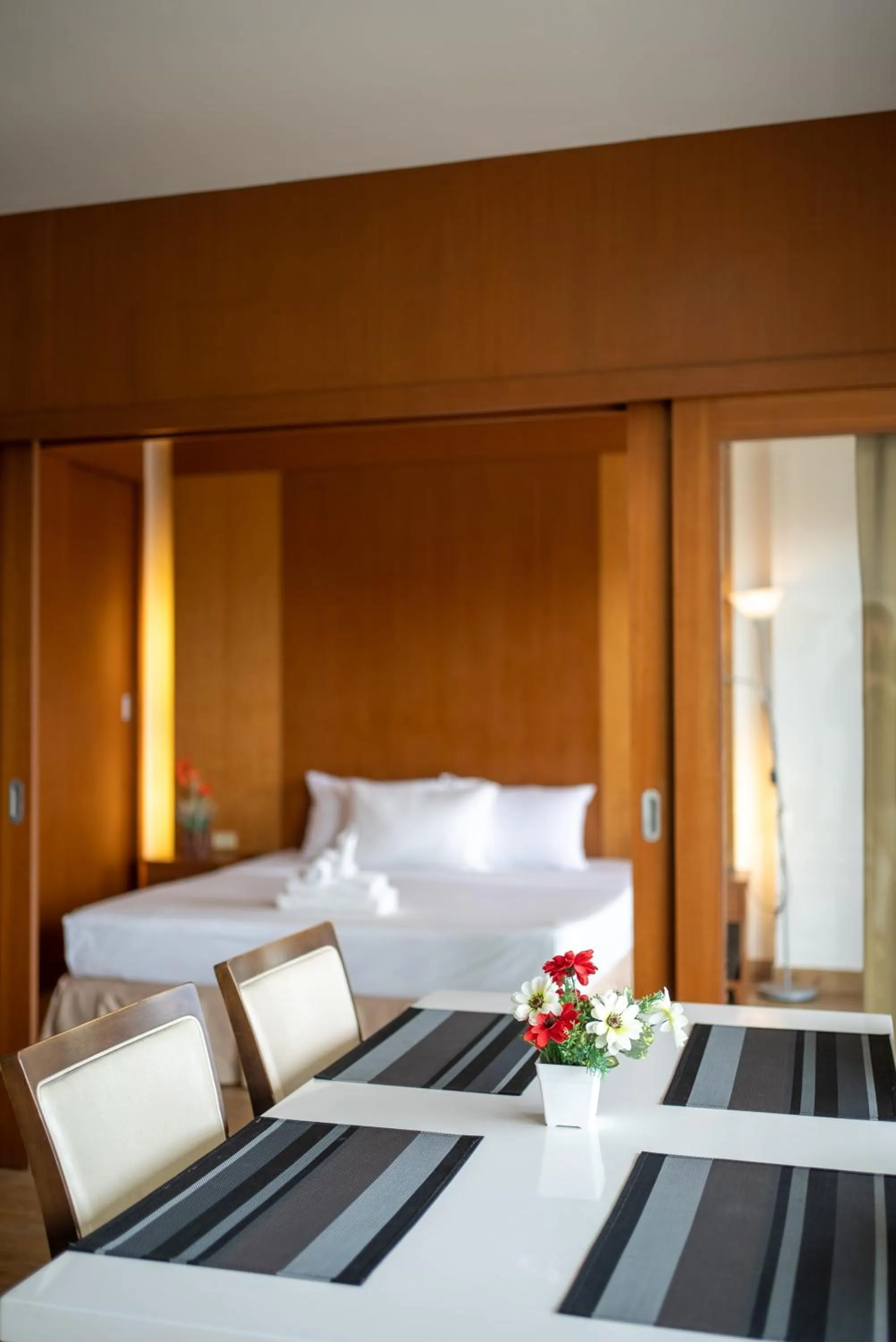 Bedroom, Bed in VTSIX at View Talay 6