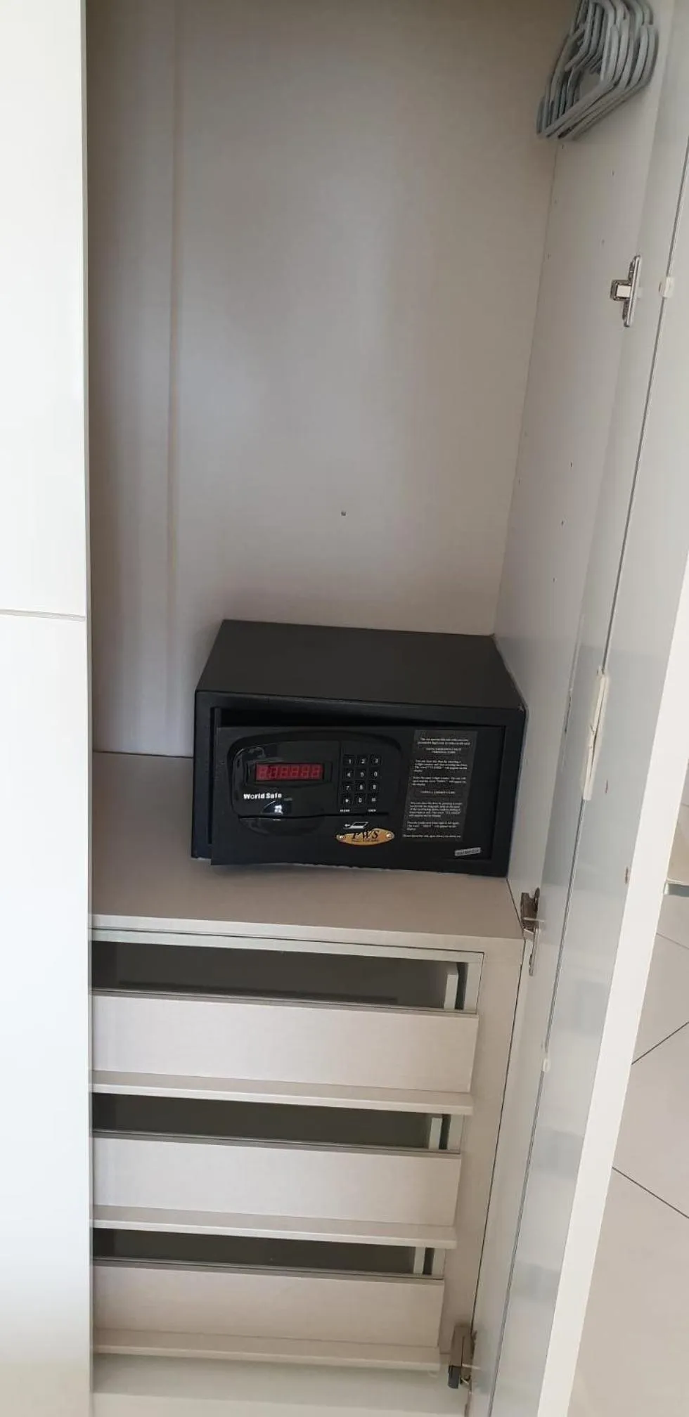 VTSIX at View Talay 6