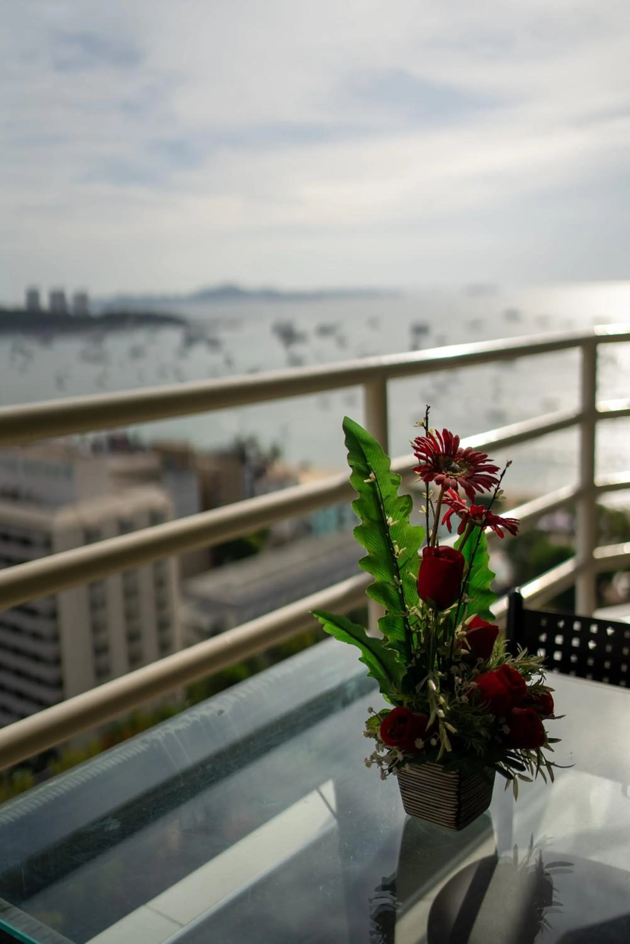 VTSIX at View Talay 6