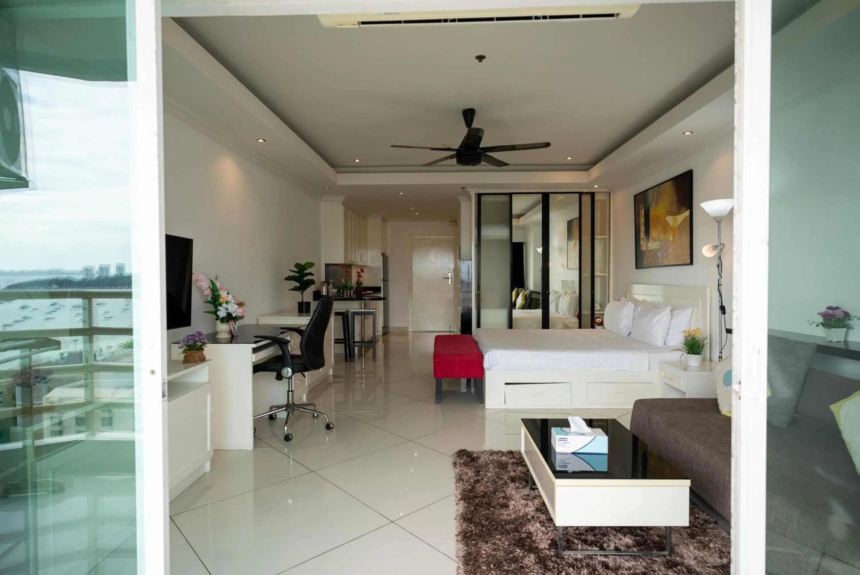 VTSIX at View Talay 6