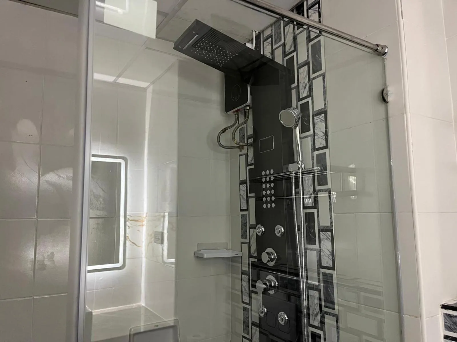 VTSIX at View Talay 6