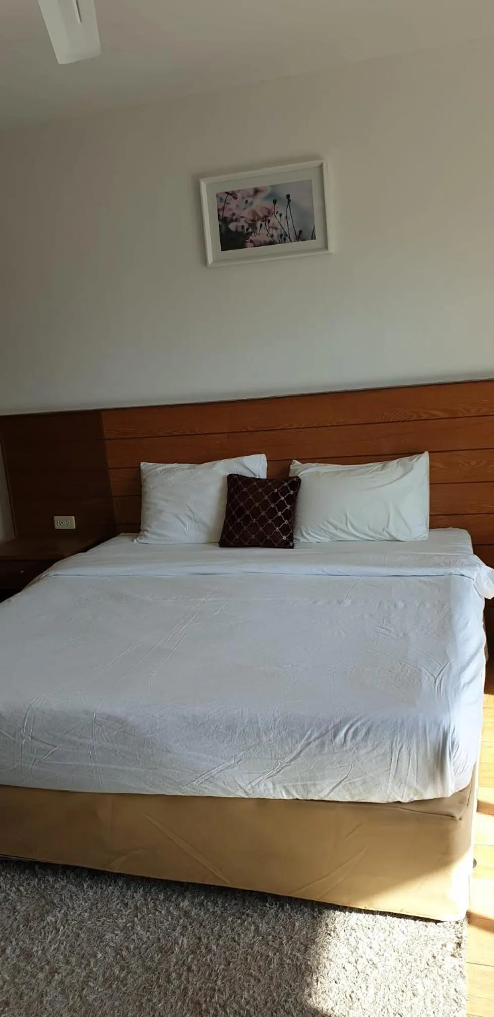 Bed in VTSIX at View Talay 6