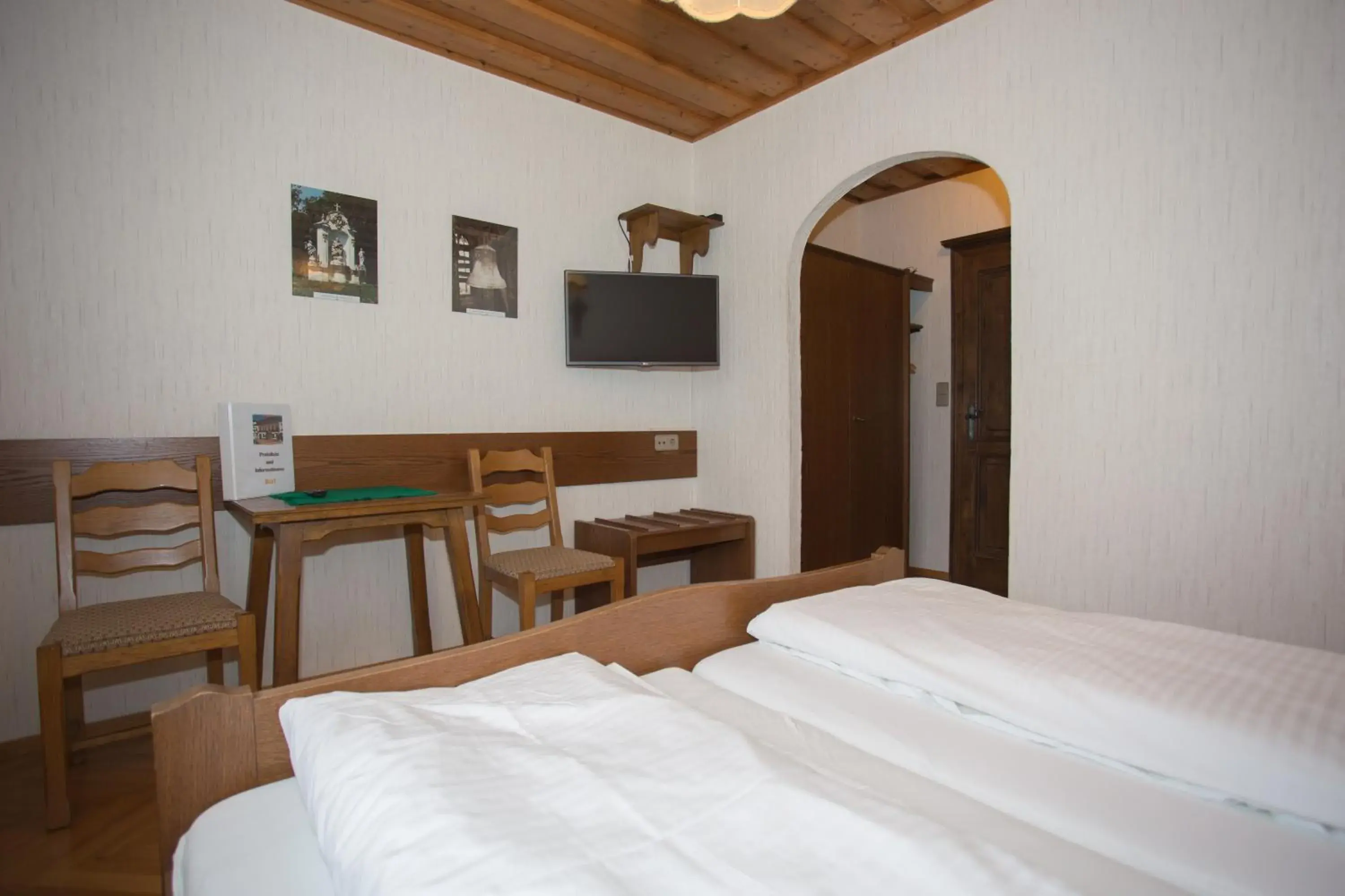 Standard Double Room - single occupancy in Gasthof Maurer Standard Double Room - single occupancy in Gasthof Maurer