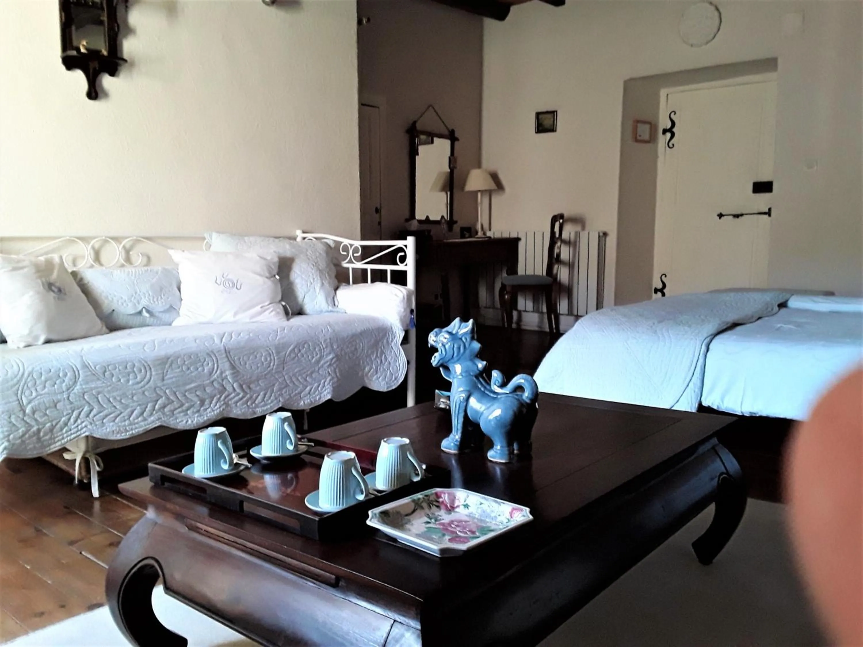 Bed in Chez Providence Chambres et Table d'Hôtes