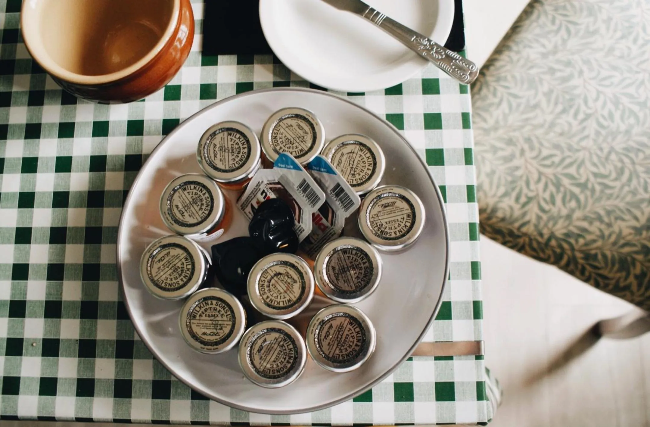 Coffee/tea facilities in Ranscombe House