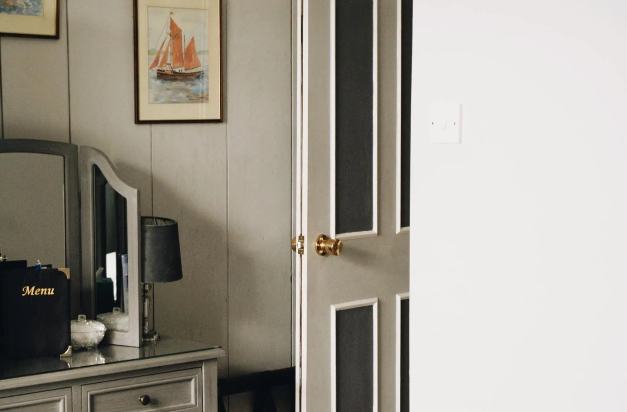 Bedroom in Ranscombe House