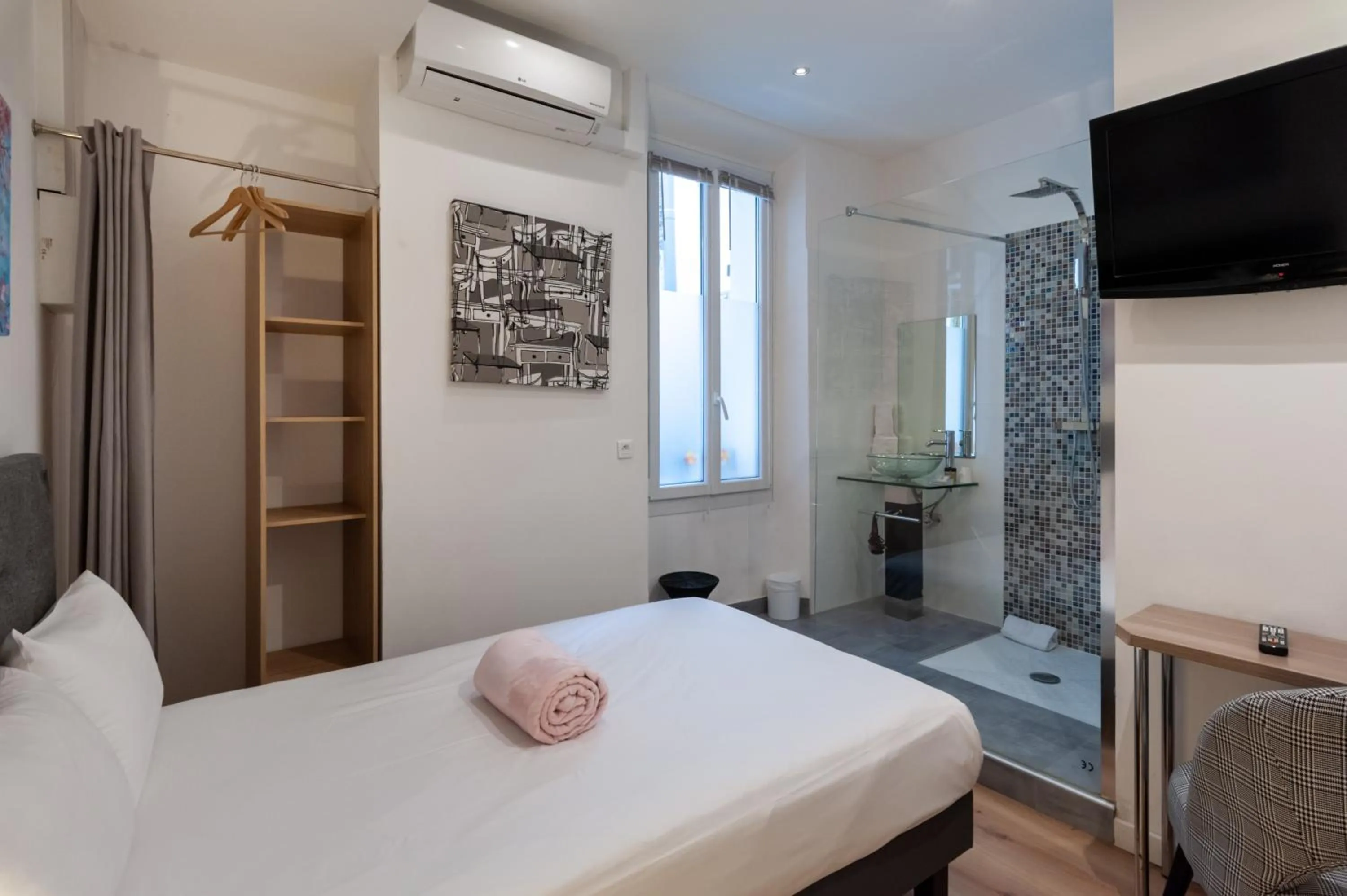 Bed in Hotel l'Hotera