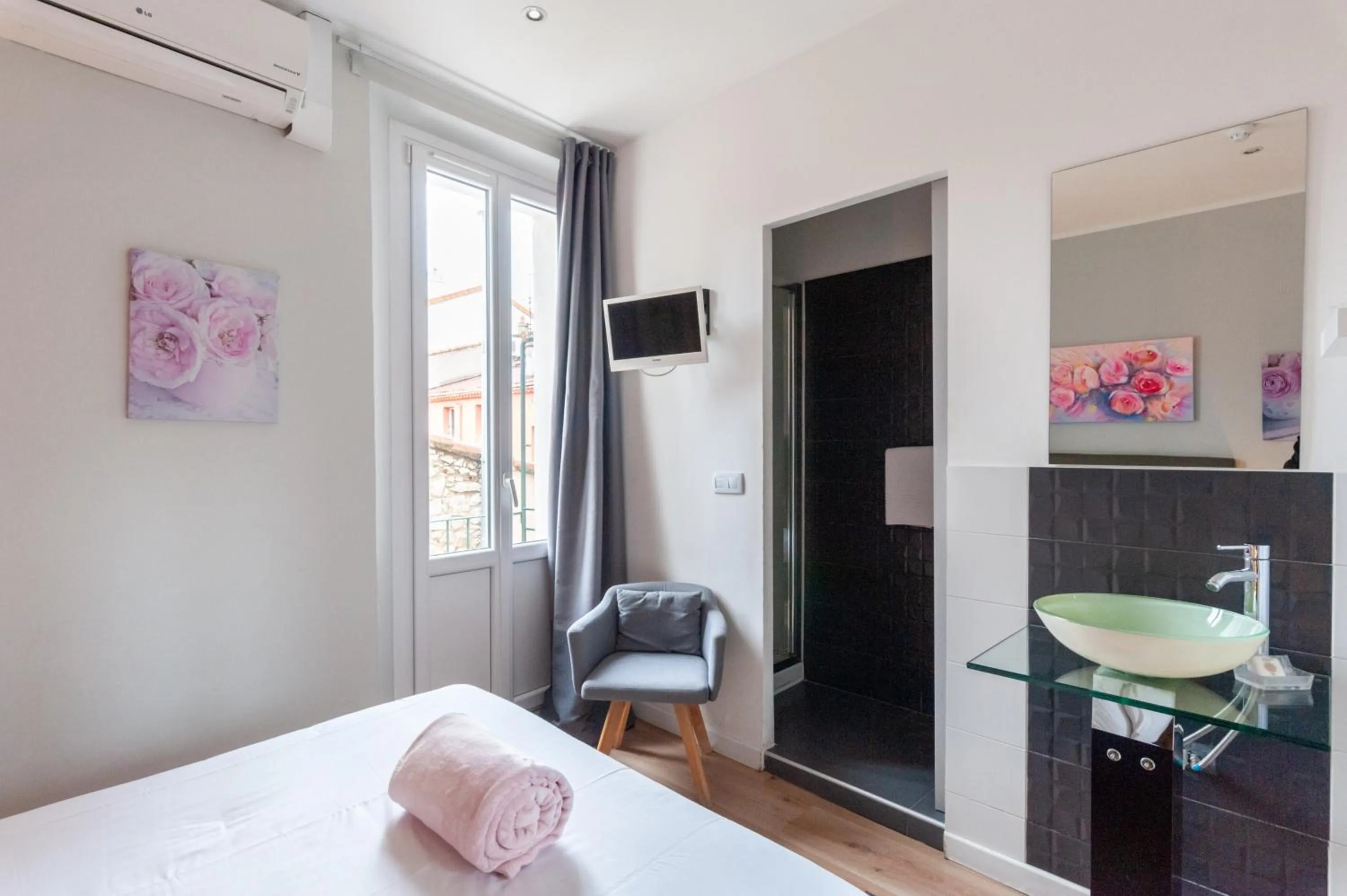 Bed in Hotel l'Hotera