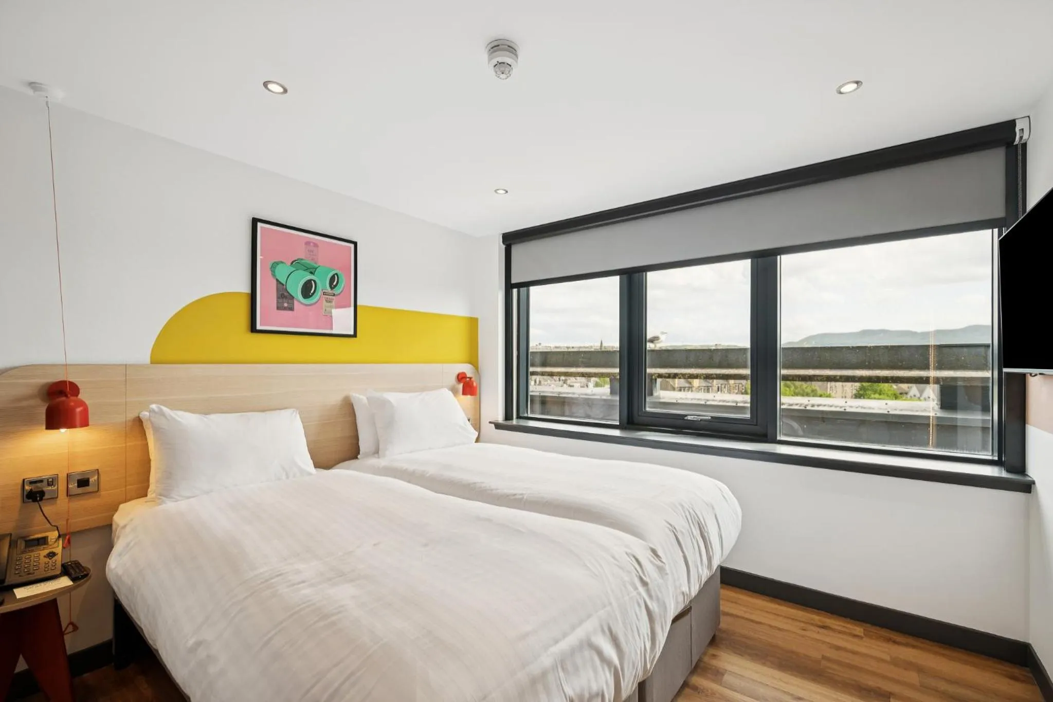 Bedroom, Bed in Garner Hotel Edinburgh - Haymarket by IHG