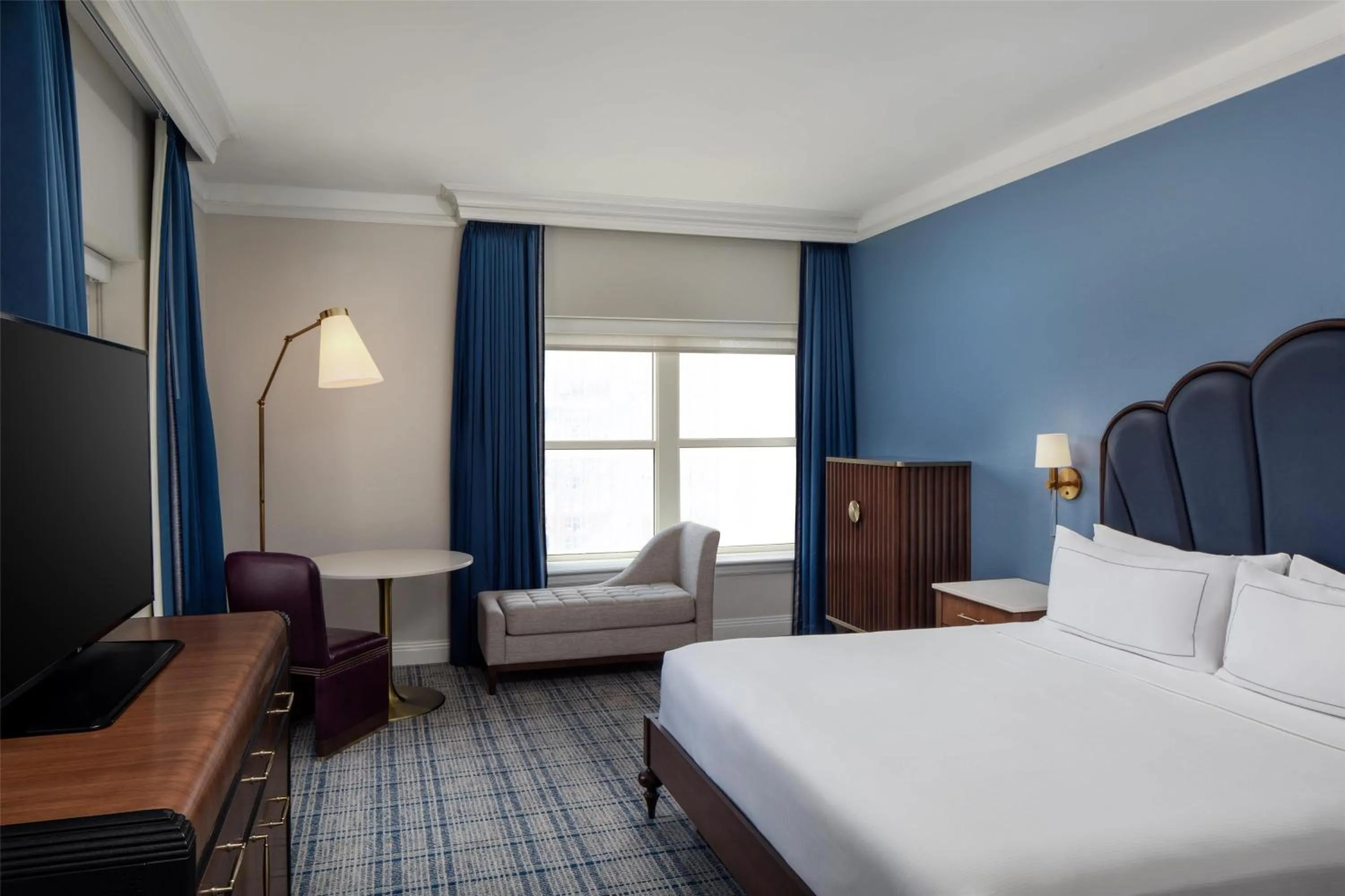 Bed in The Skirvin Hilton Oklahoma City