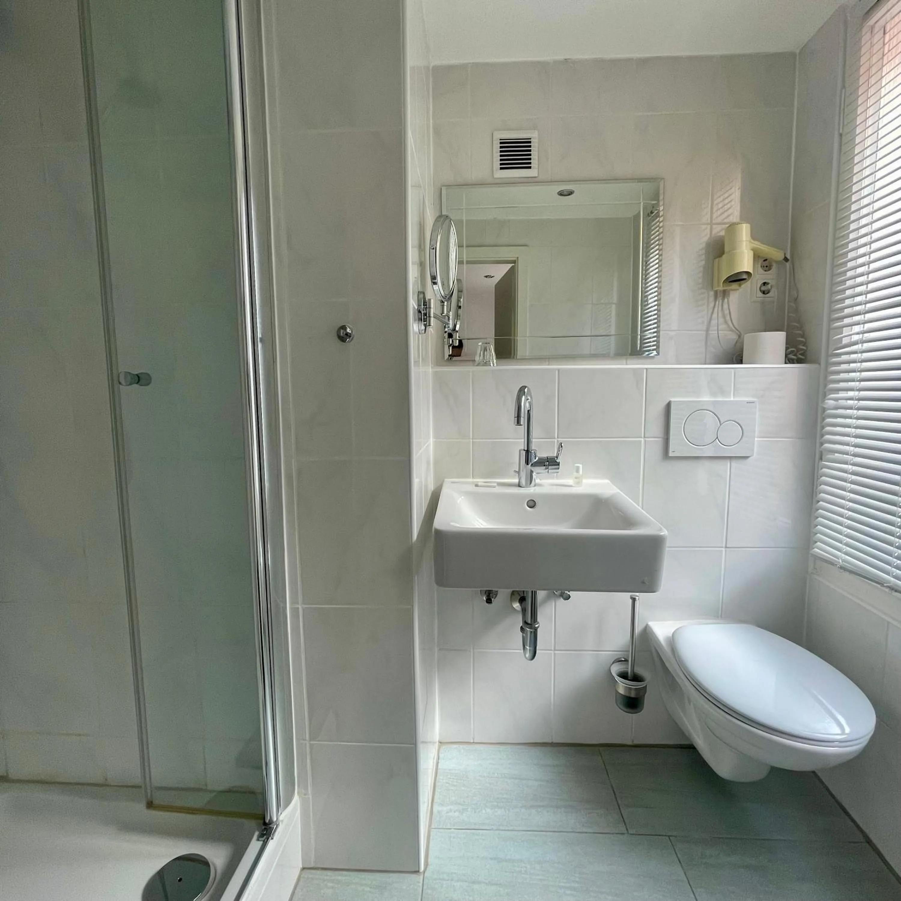 Bathroom in Hotel Gasthof Inselgraben garni