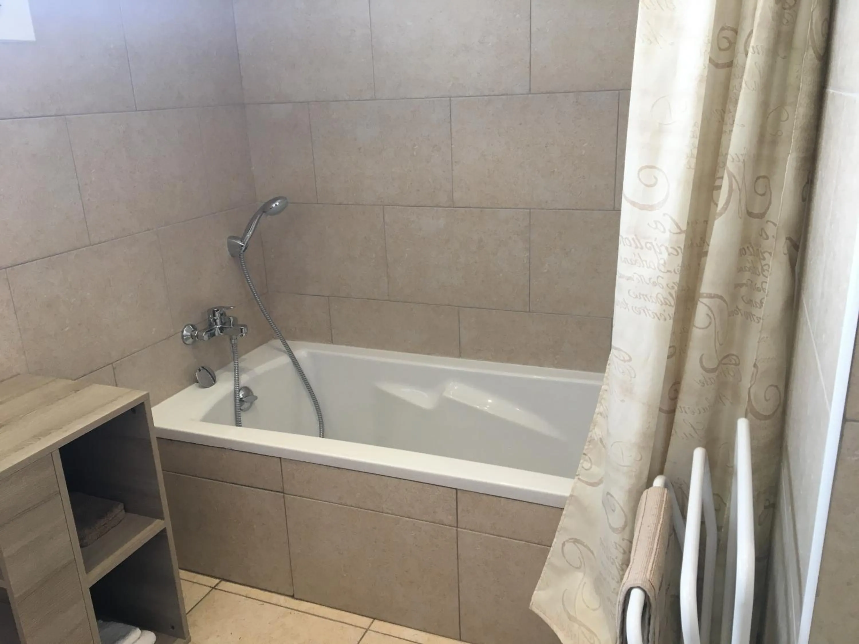 Bathroom in Residence Gameau