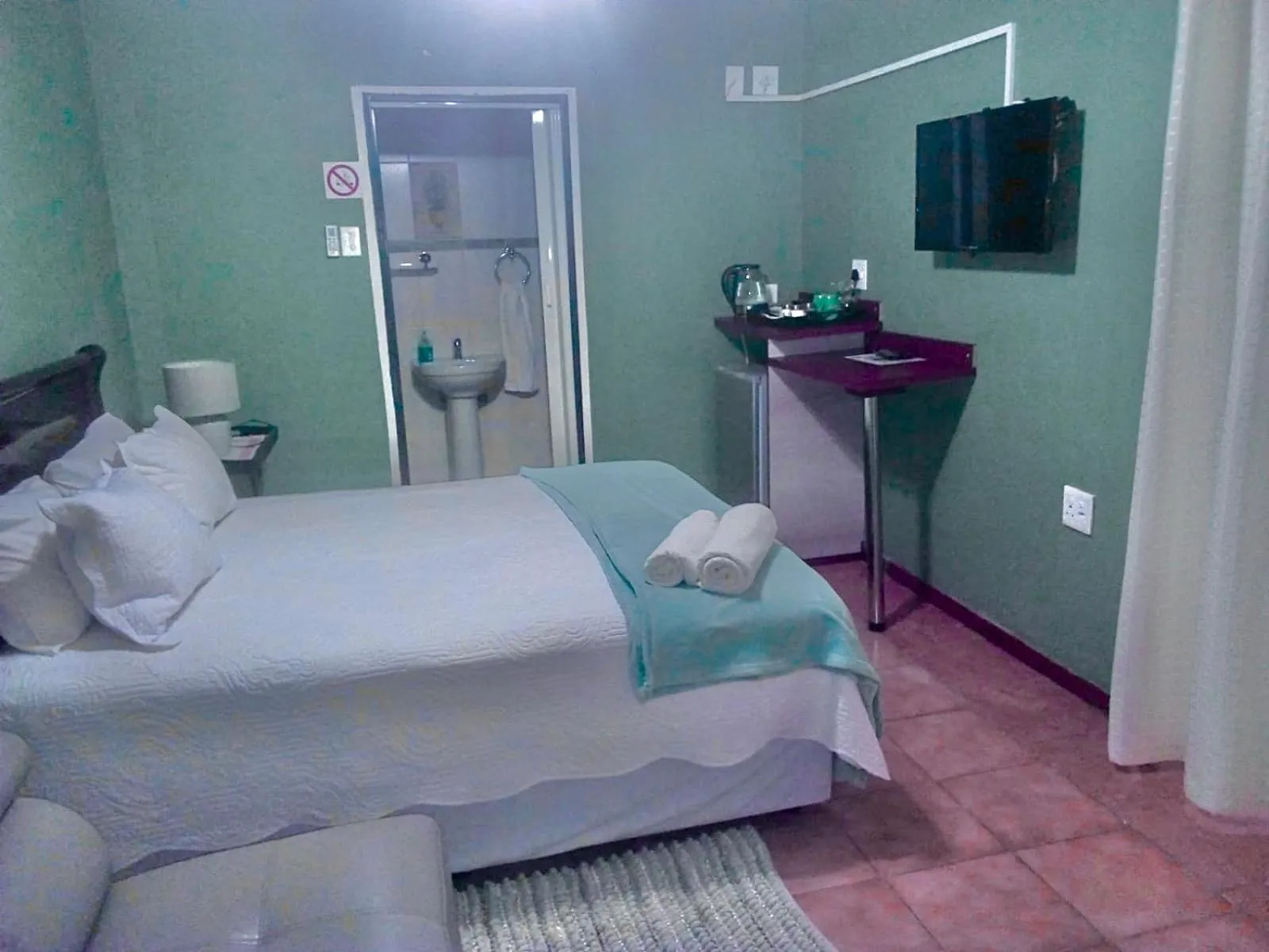 Bed in Ankuweni Guest house