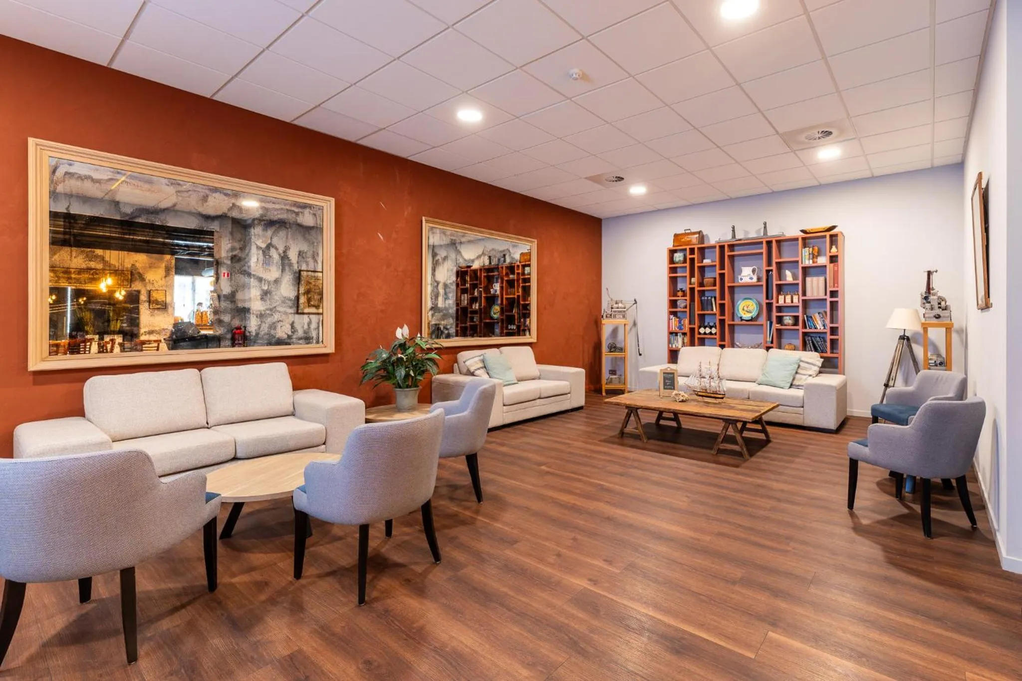 Seating area in Antwerp Harbour Hotel