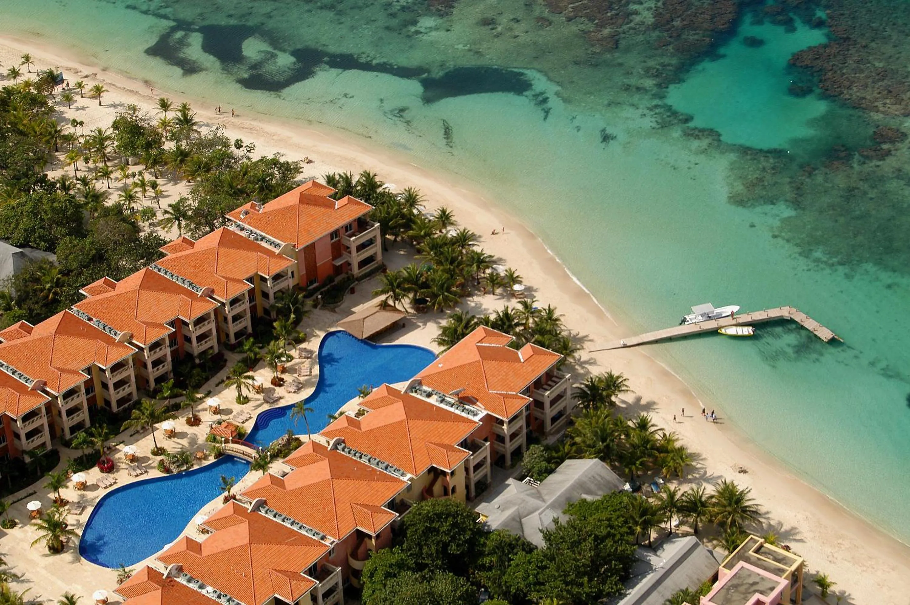 Bird's eye view in Infinity Bay Spa & Beach Resort
