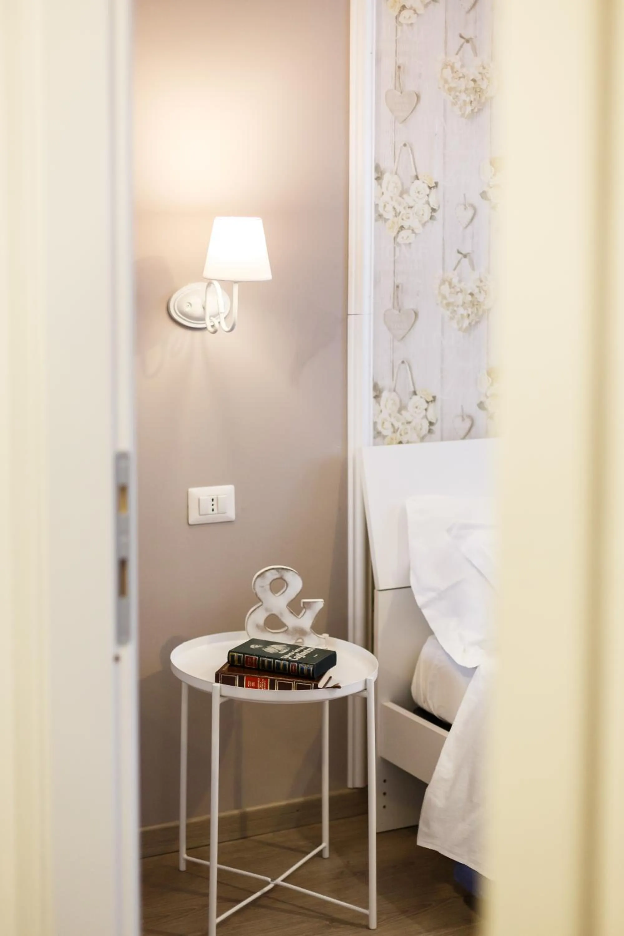 Bed in A Casa di Leonardo II