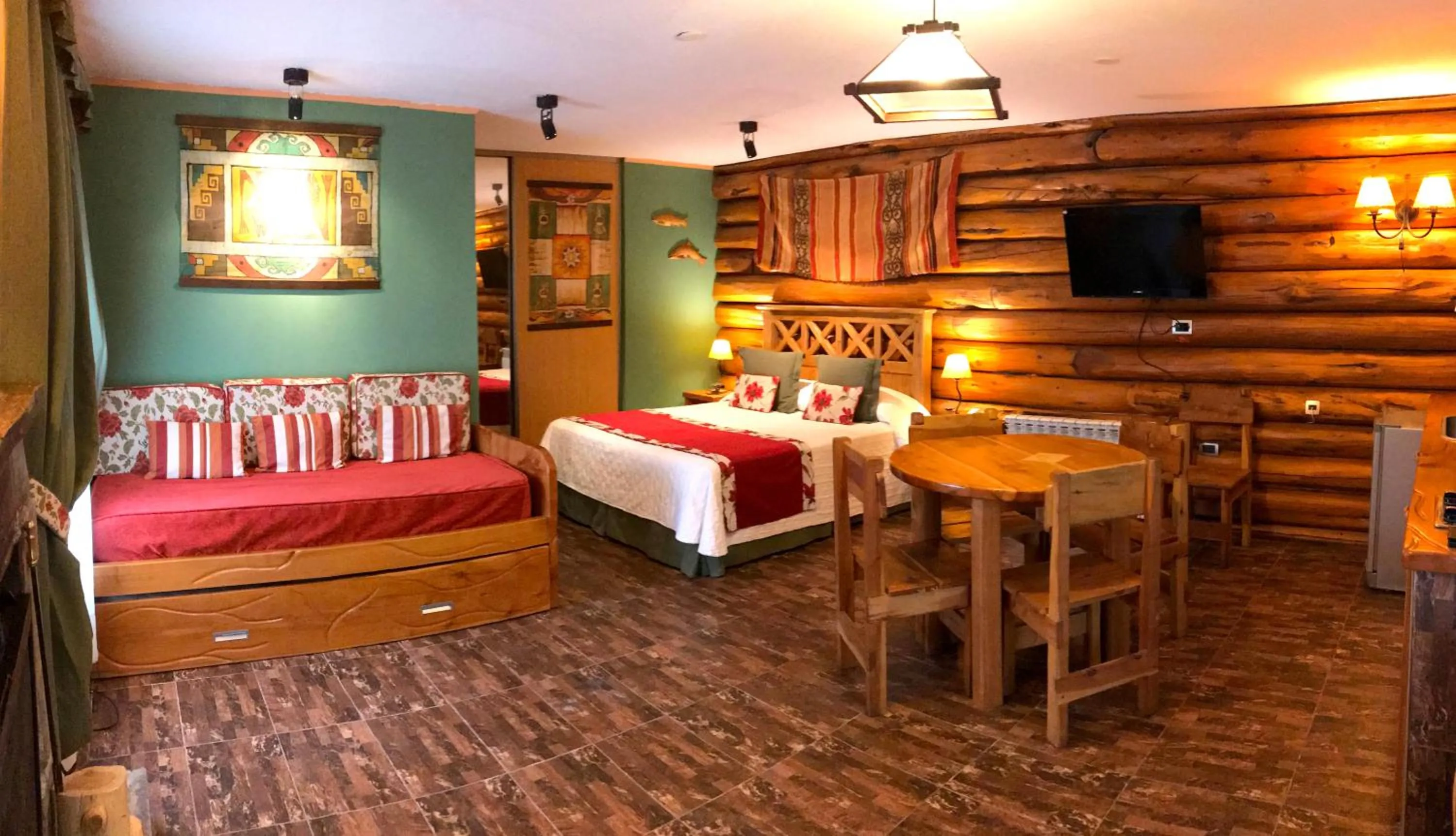 Photo of the whole room, Bed in Hosteria Patagon