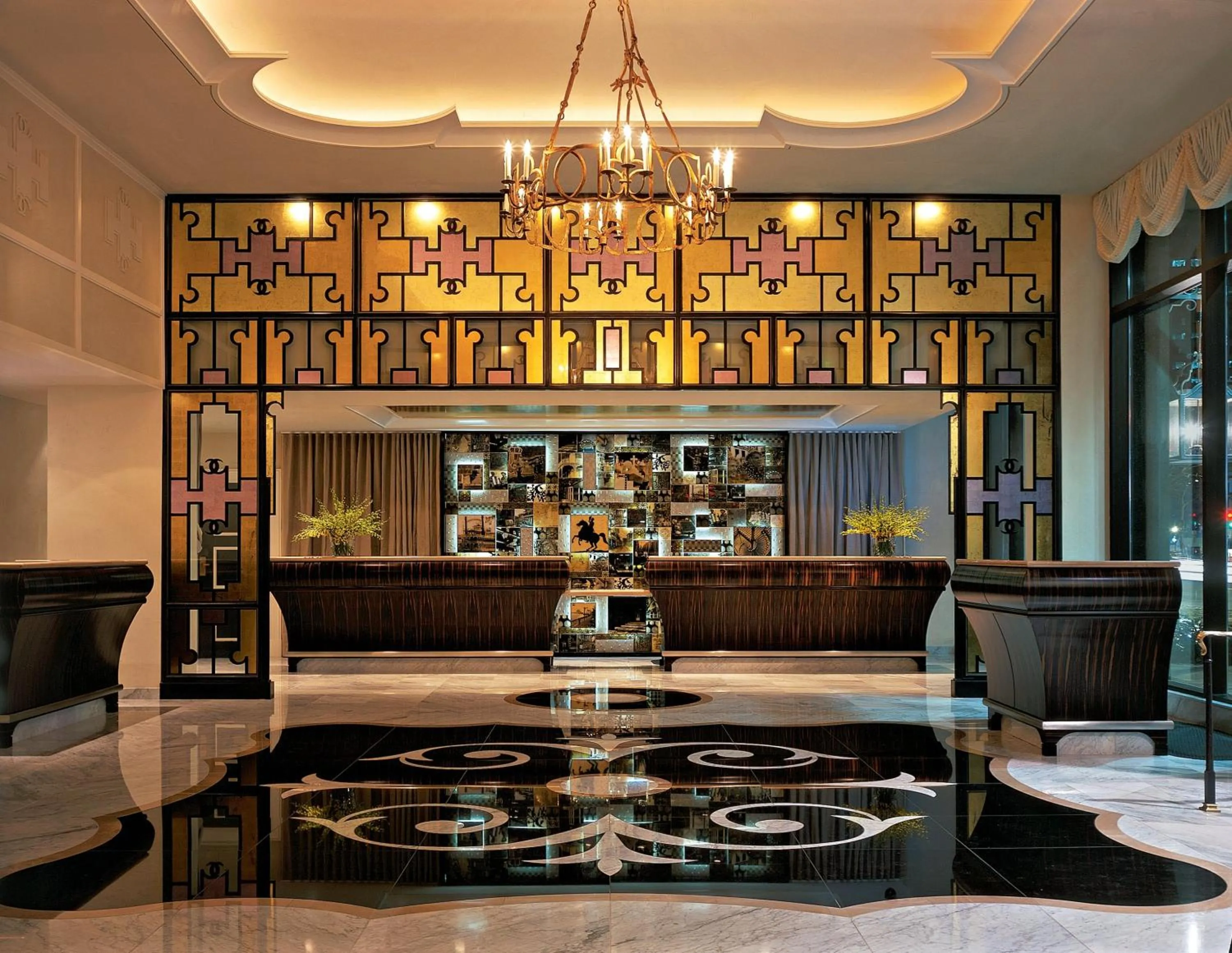 Lobby or reception in Loews New Orleans Hotel