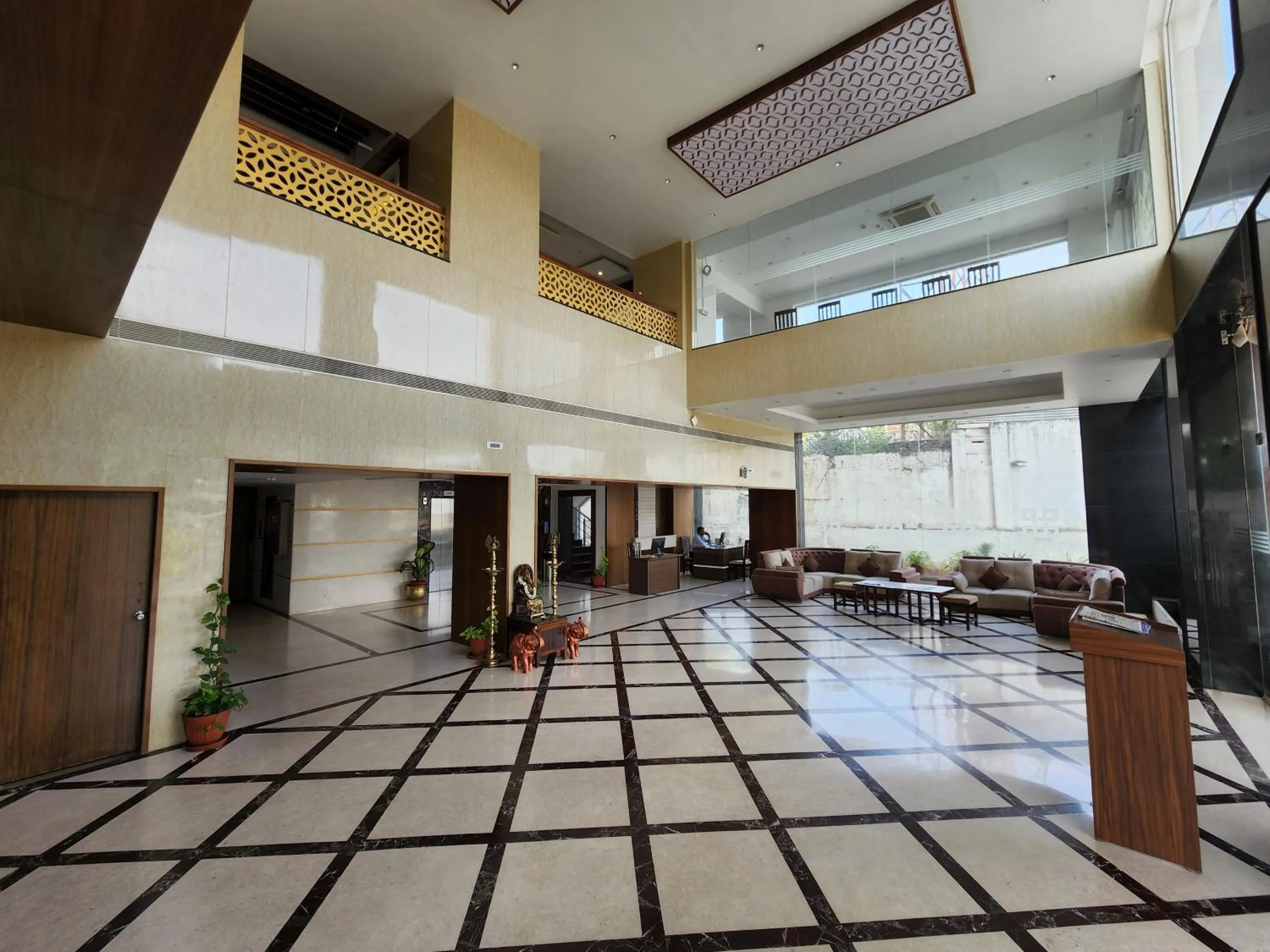 Lobby or reception in Hotel Preethi International