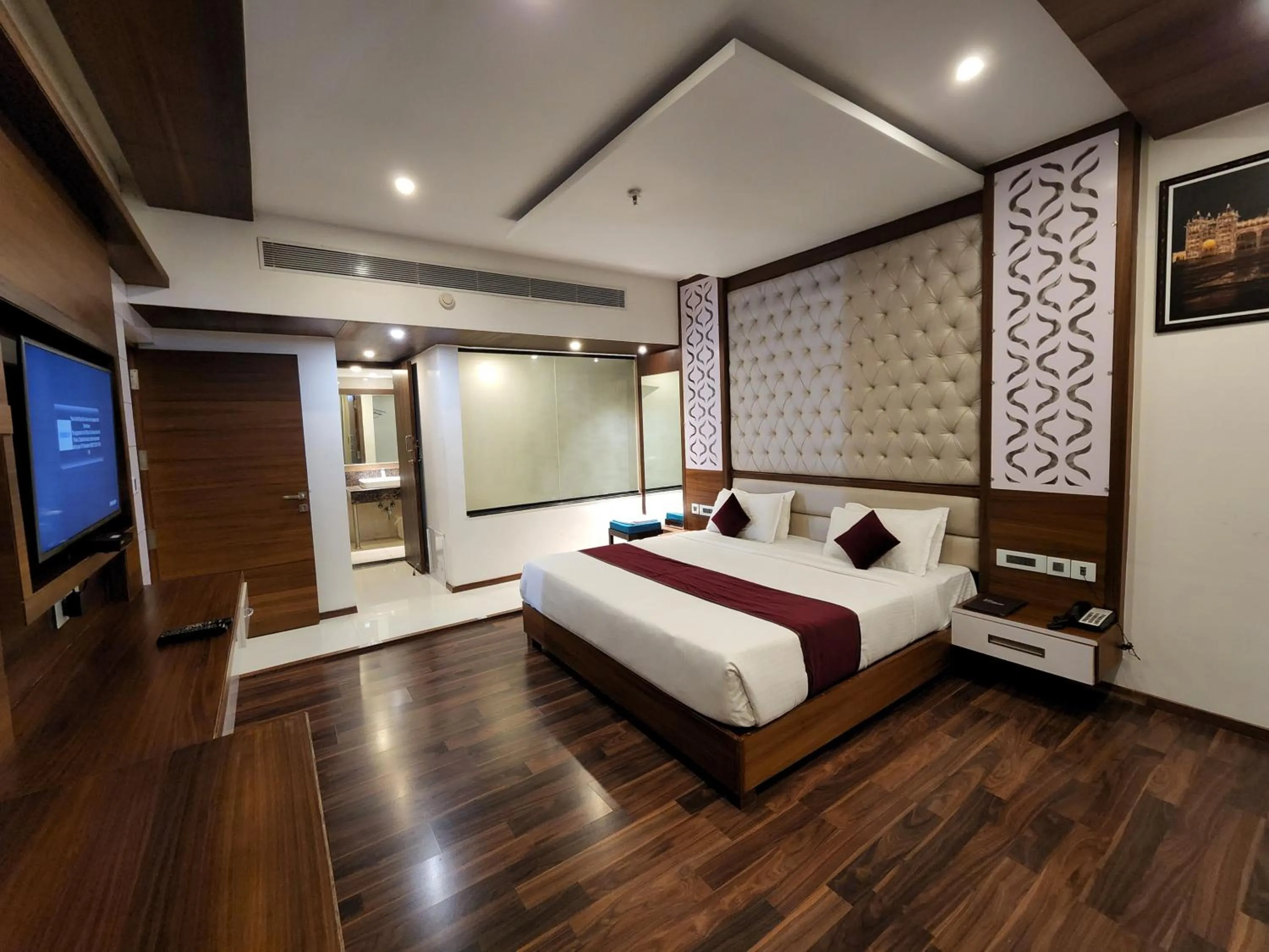 Bedroom, Bed in Hotel Preethi International