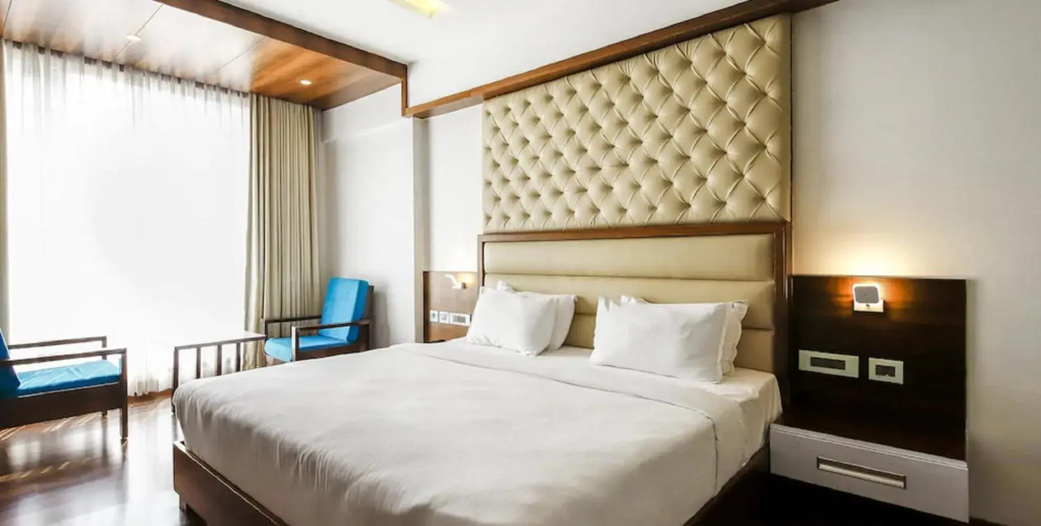 Deluxe King Room - single occupancy in Hotel Preethi International Deluxe King Room - single occupancy in Hotel Preethi International