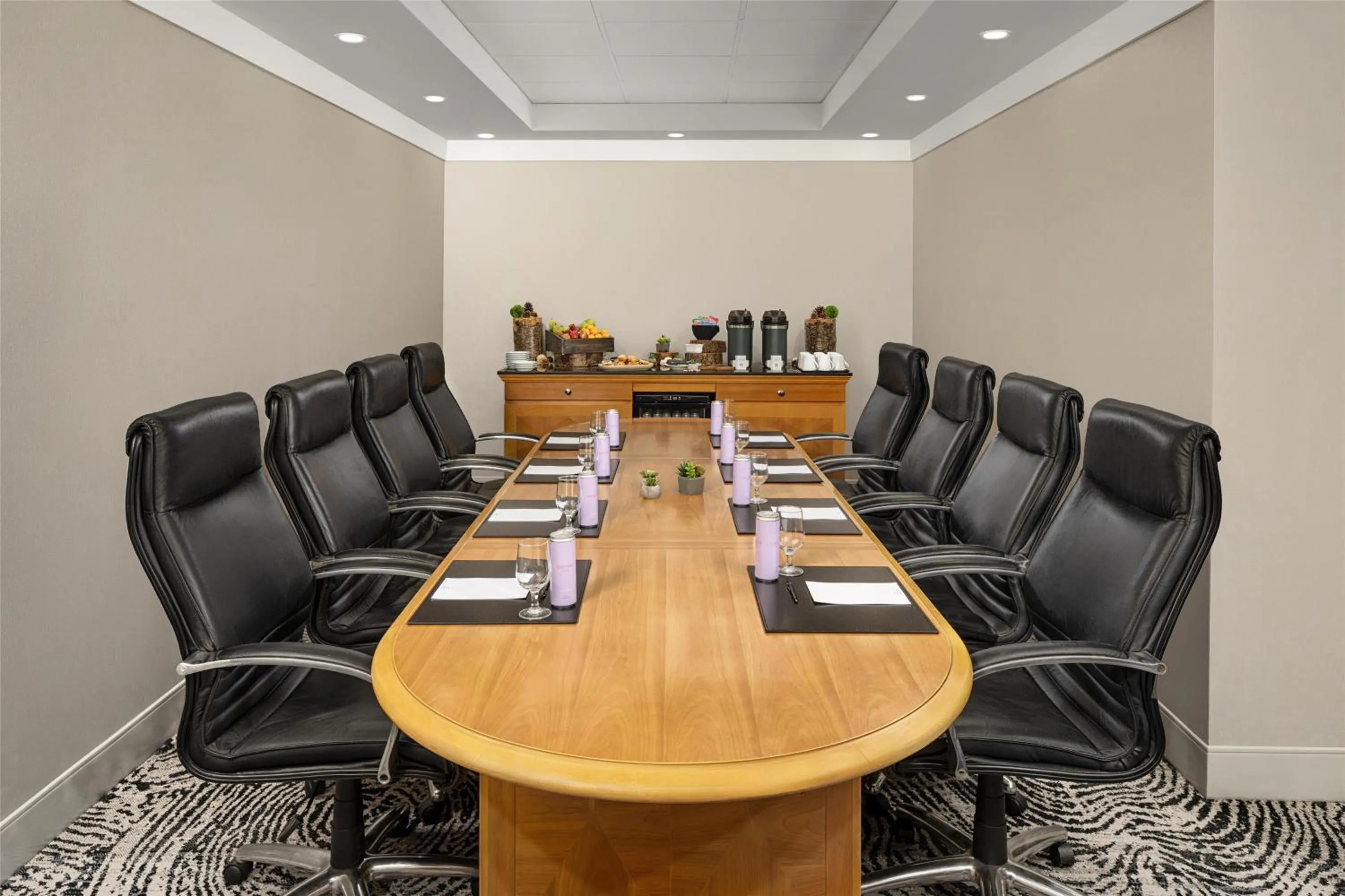 Meeting/conference room in Hilton Whistler Resort & Spa