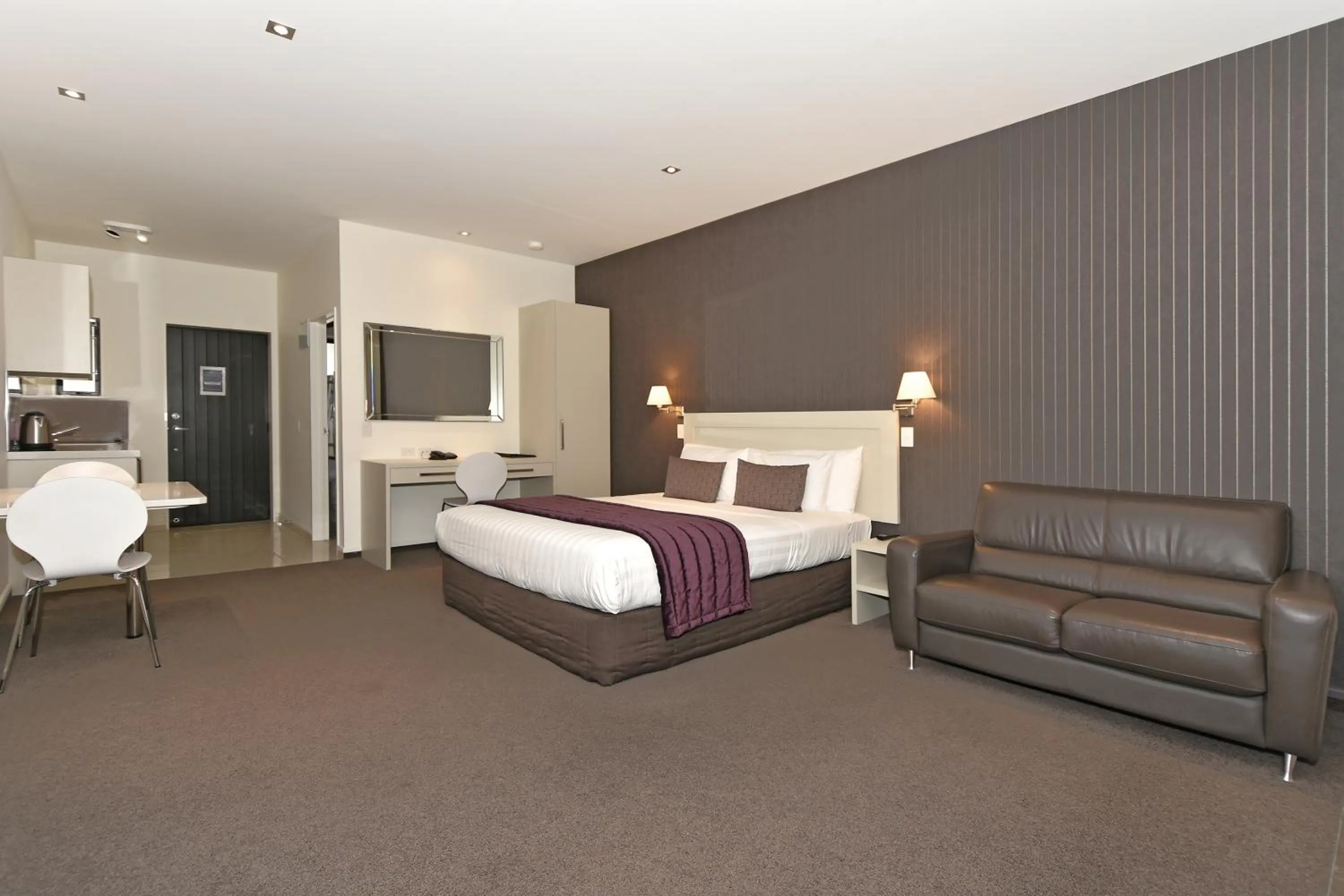 Bedroom, Bed in Aoraki Court Motel