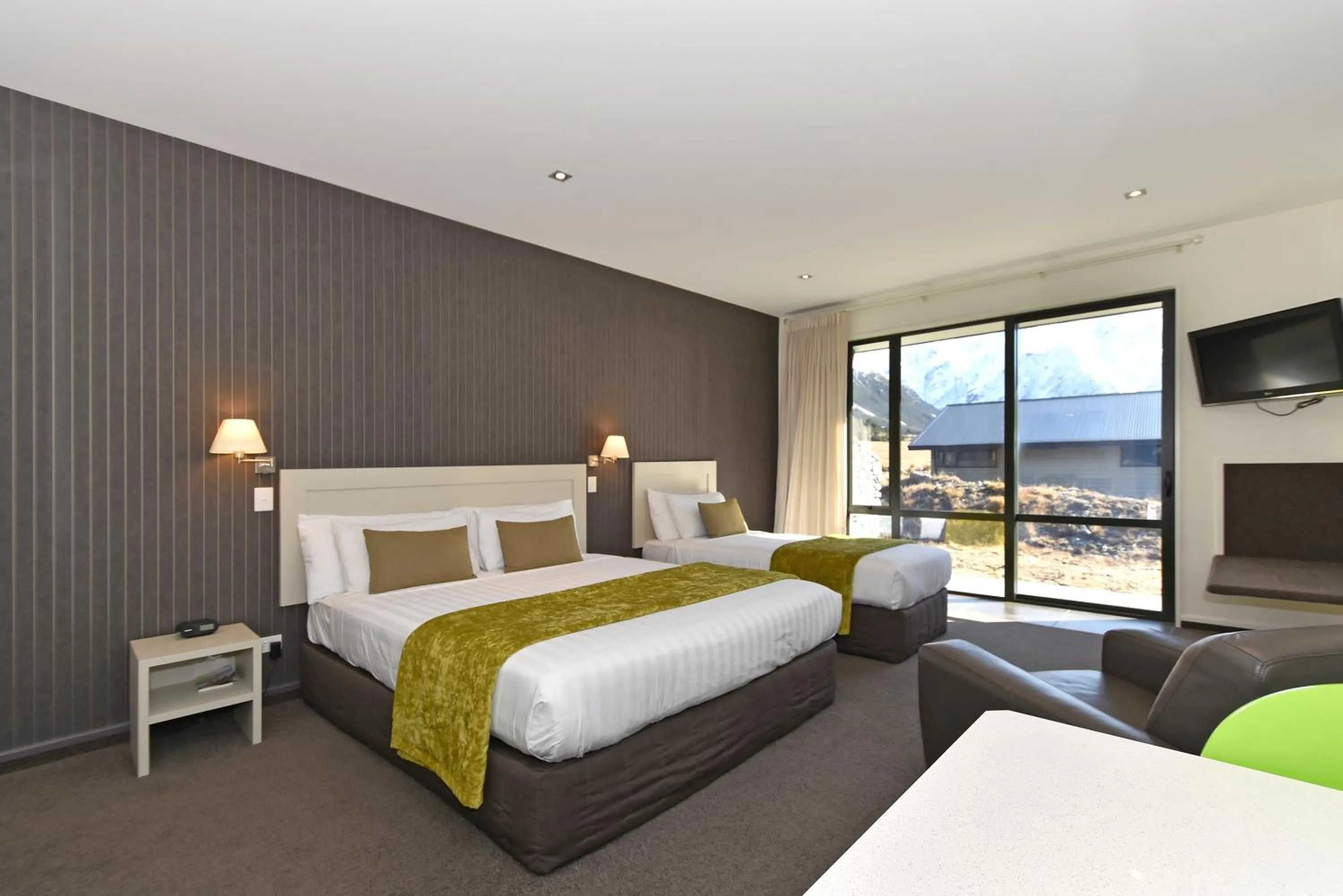 Bedroom, Bed in Aoraki Court Motel