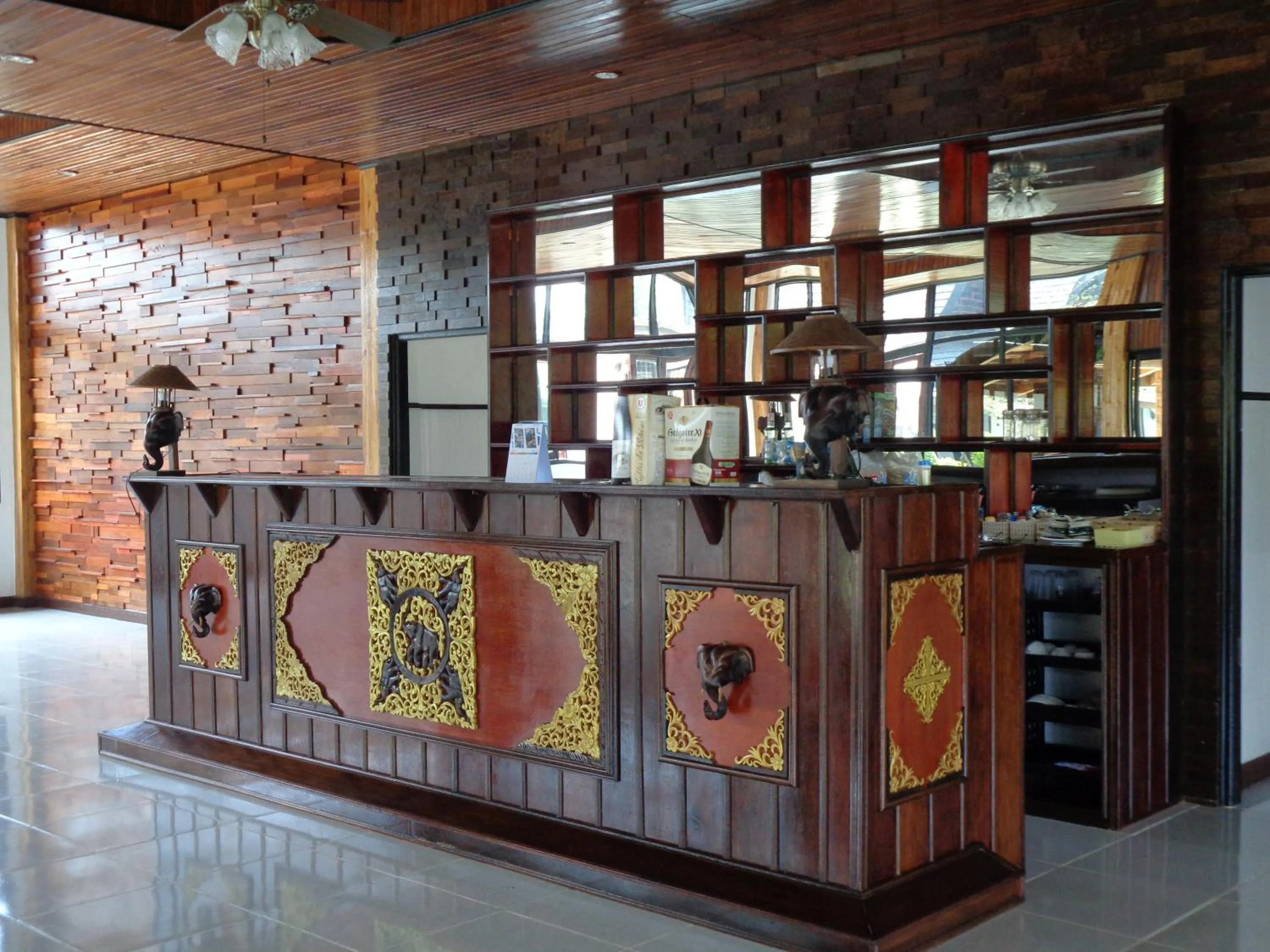 Lounge or bar in PARADIS VERT