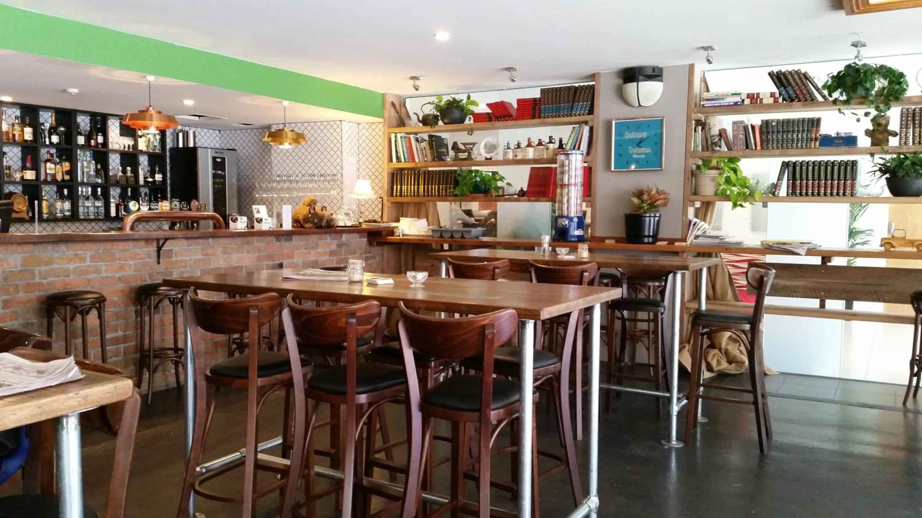 Restaurant/places to eat in Quest Newcastle