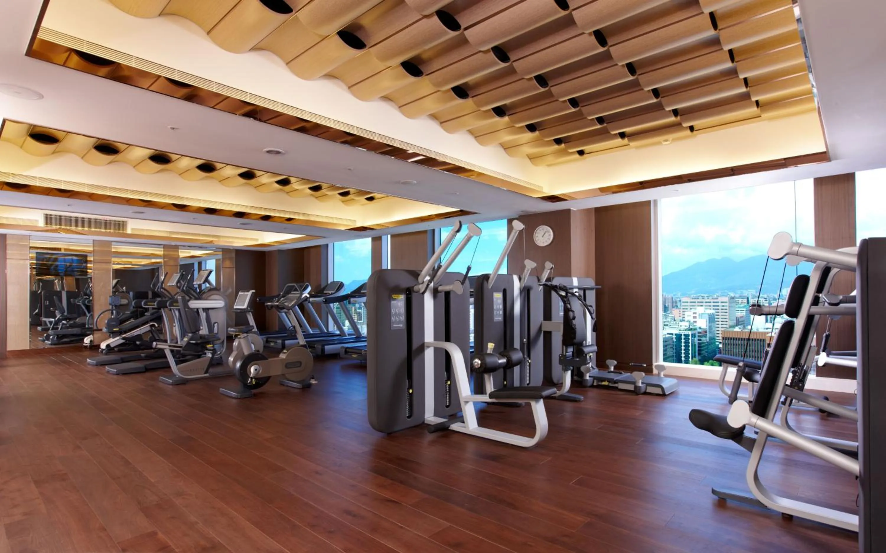 Fitness centre/facilities in The Okura Prestige Taipei
