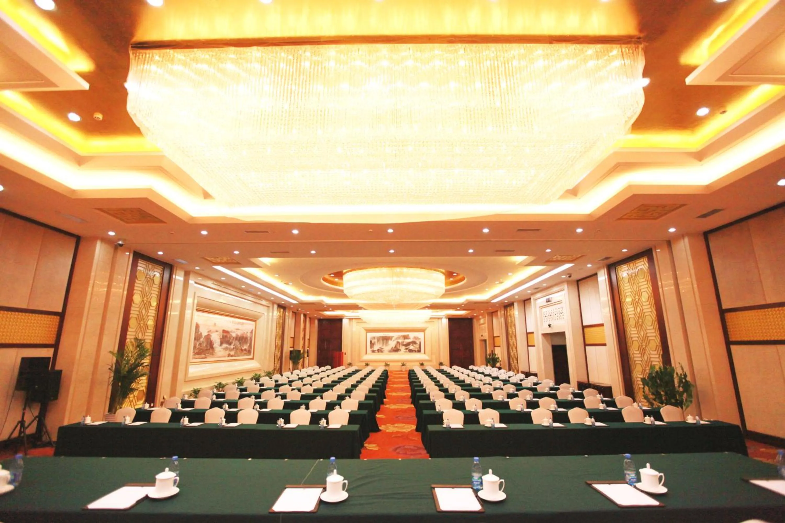 Business facilities in Grand Metropark Hotel Shandong