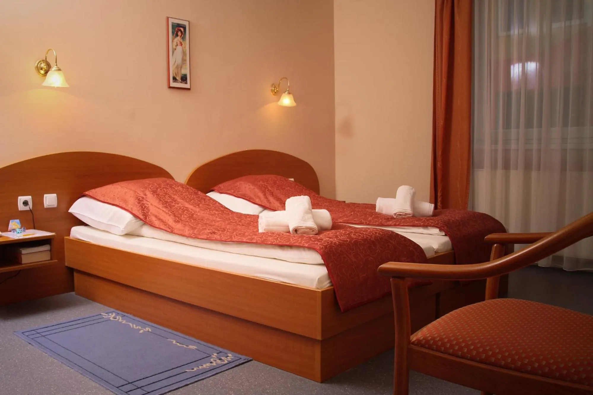 Bedroom, Bed in Thermál Panzió