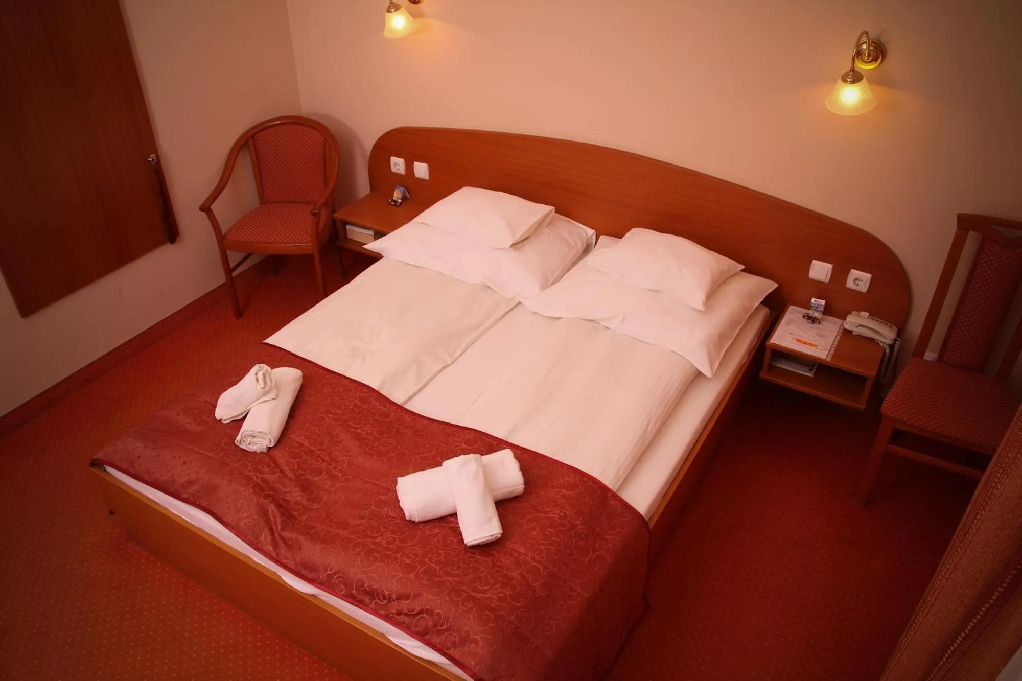 Bedroom, Bed in Thermál Panzió