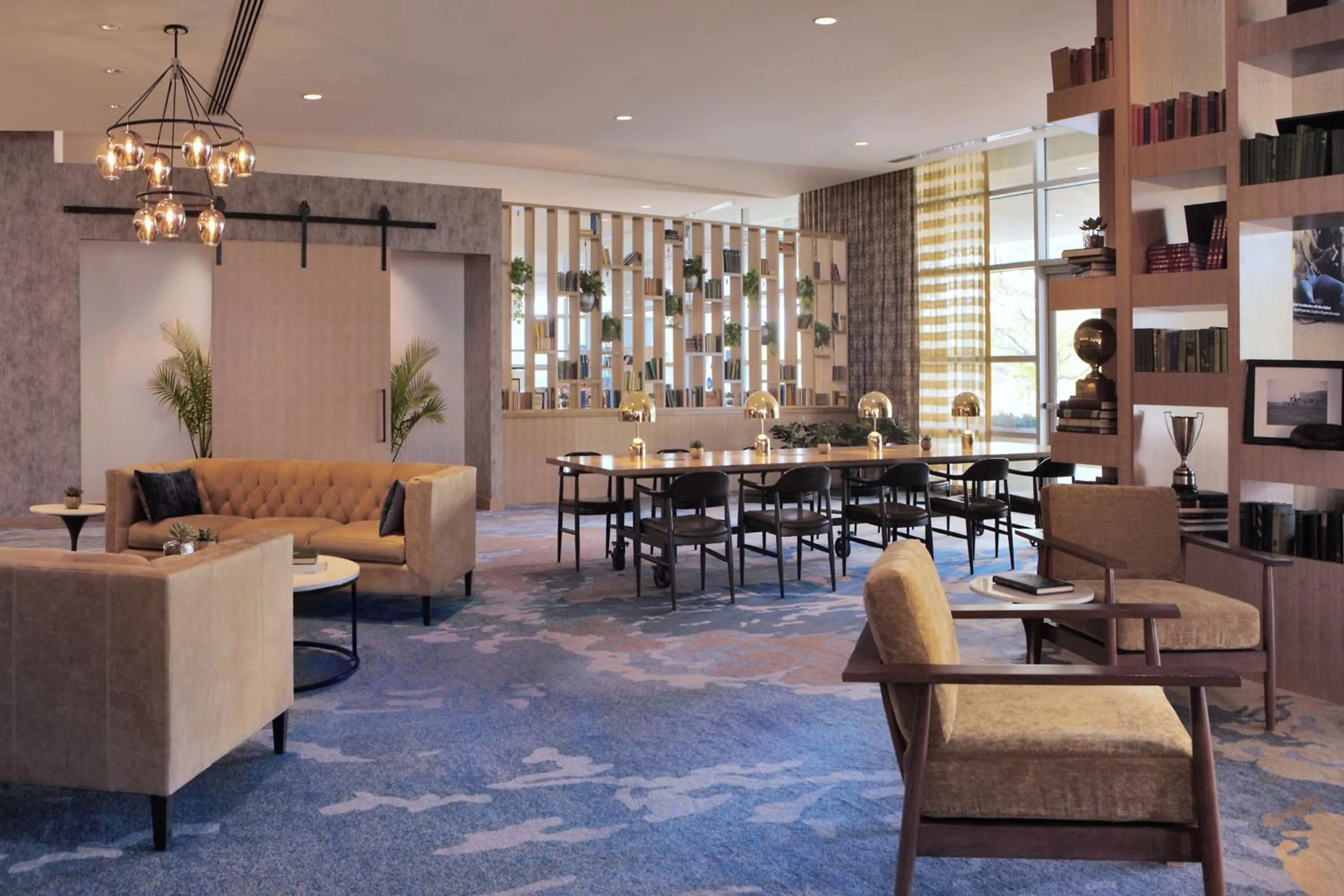 Lobby or reception in Hilton Omaha