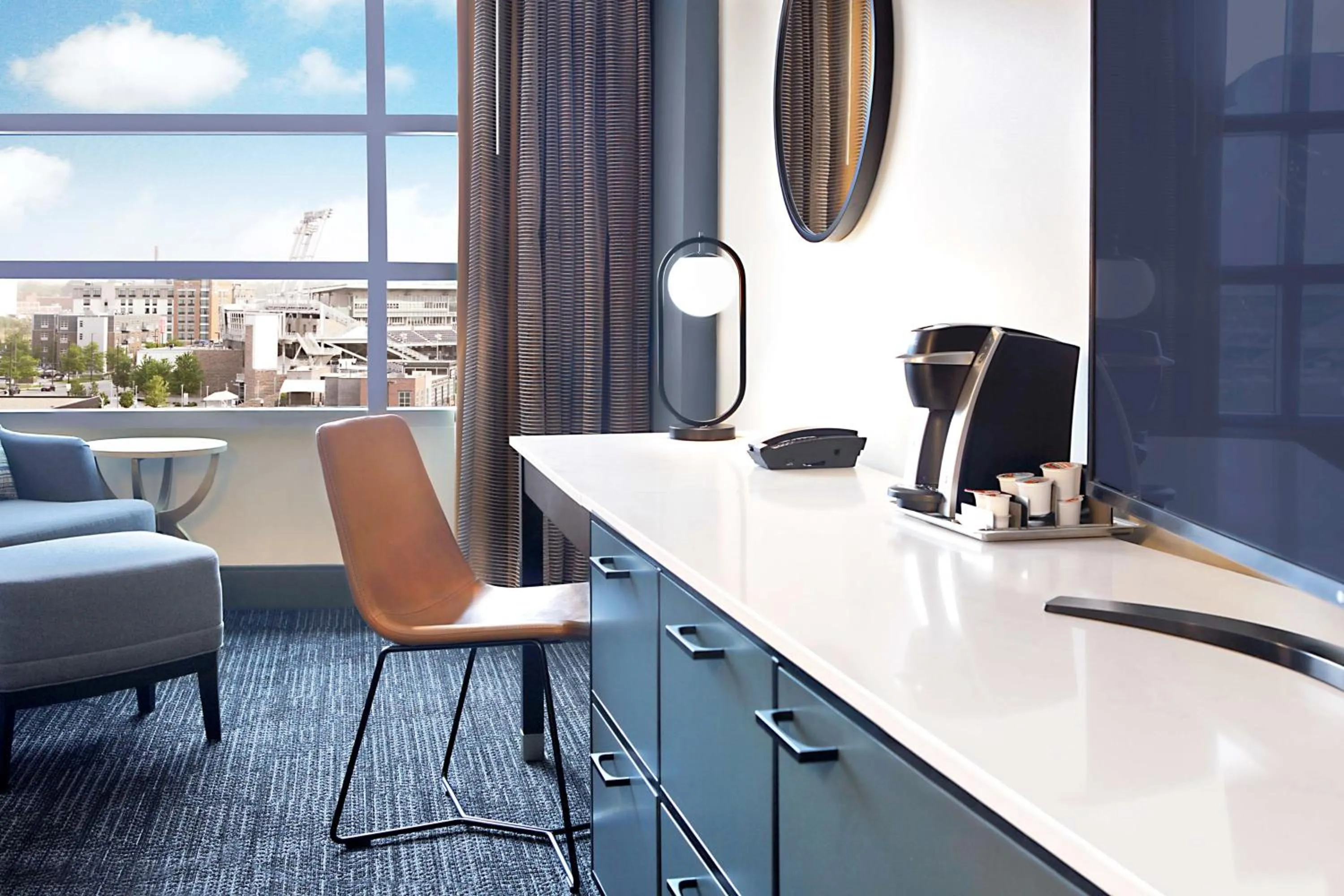 Bedroom in Hilton Omaha