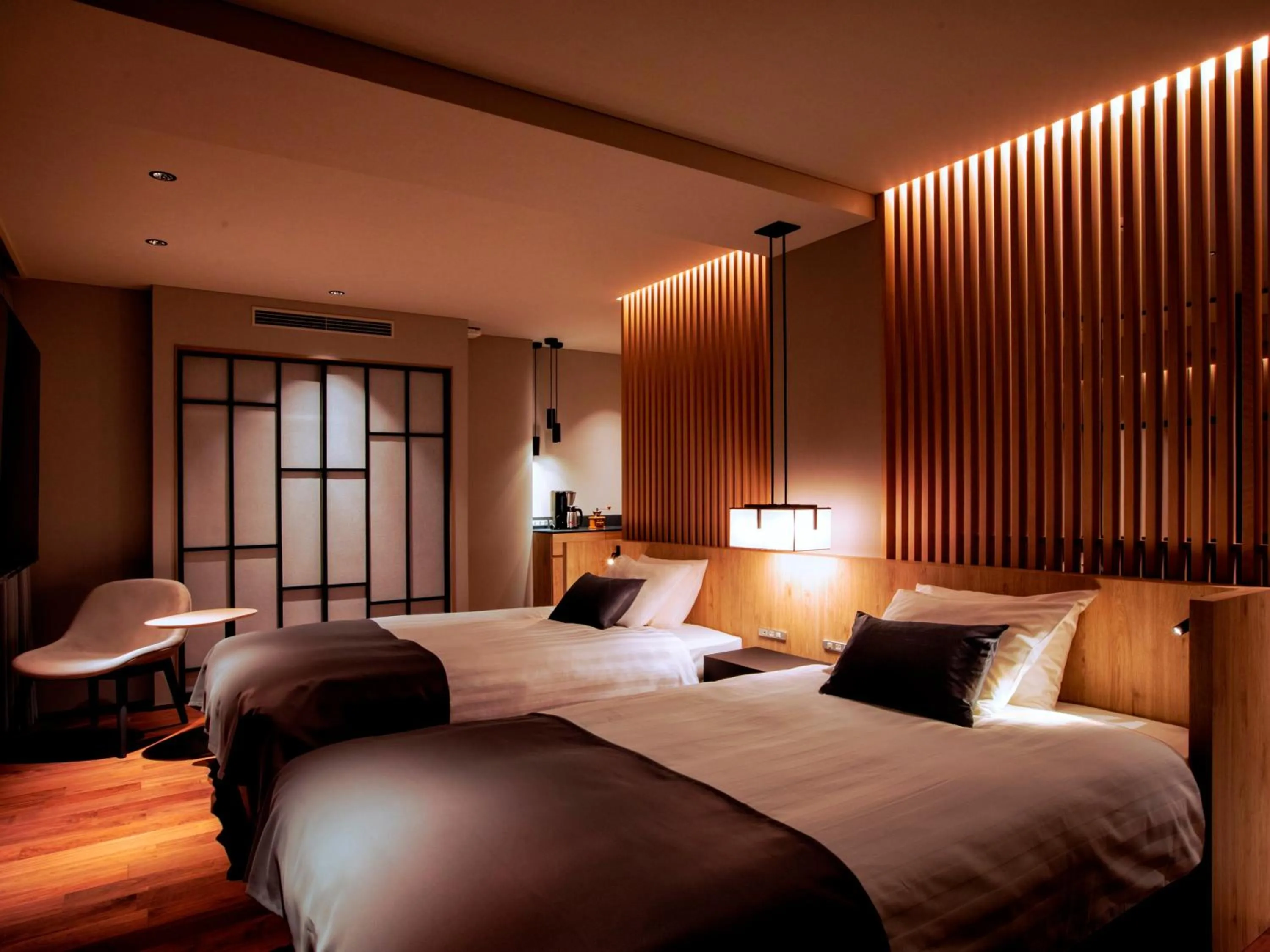 Bed in The Lake View Toya Nonokaze Resort