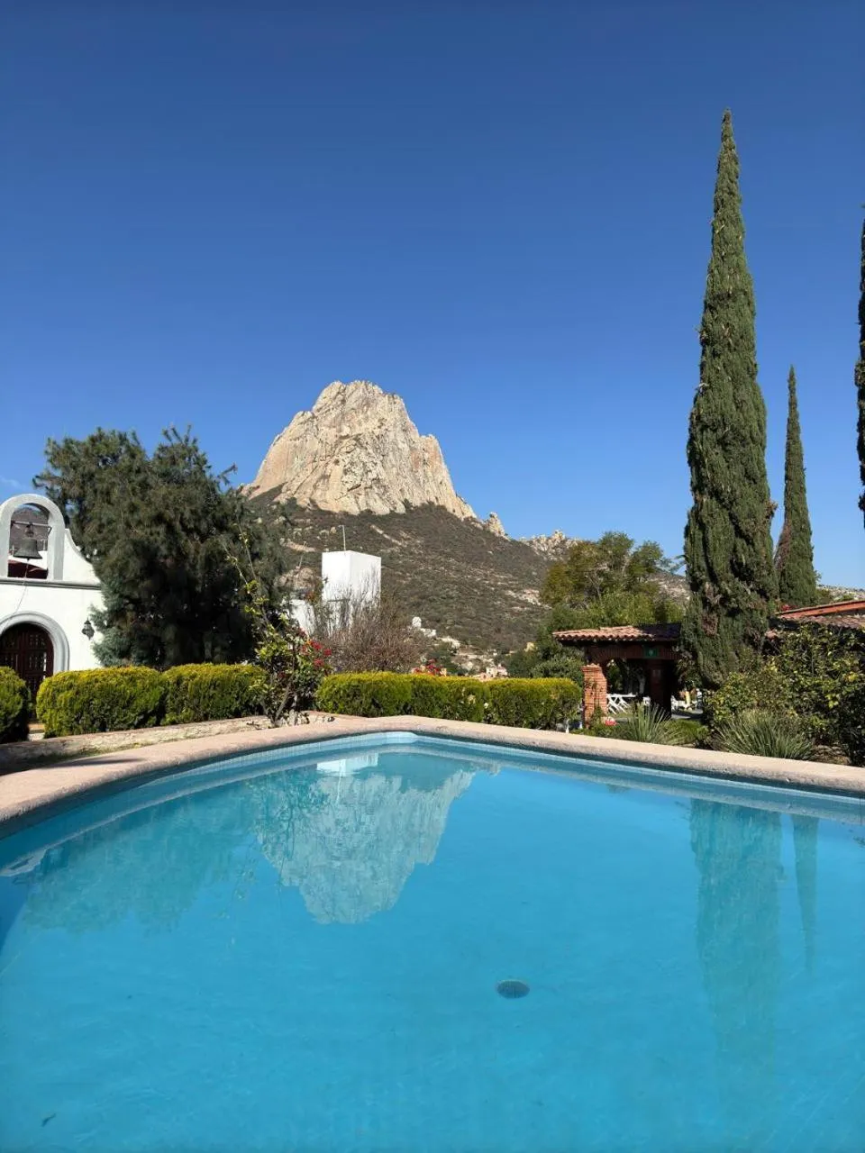 Swimming pool in Hotel Quinta Mirador Zacualli