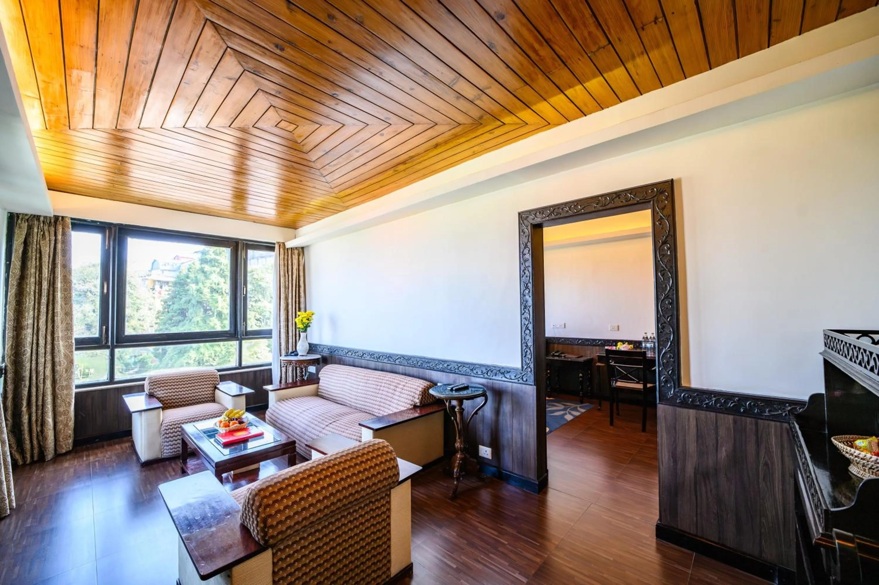 Living room in Sinclairs Darjeeling