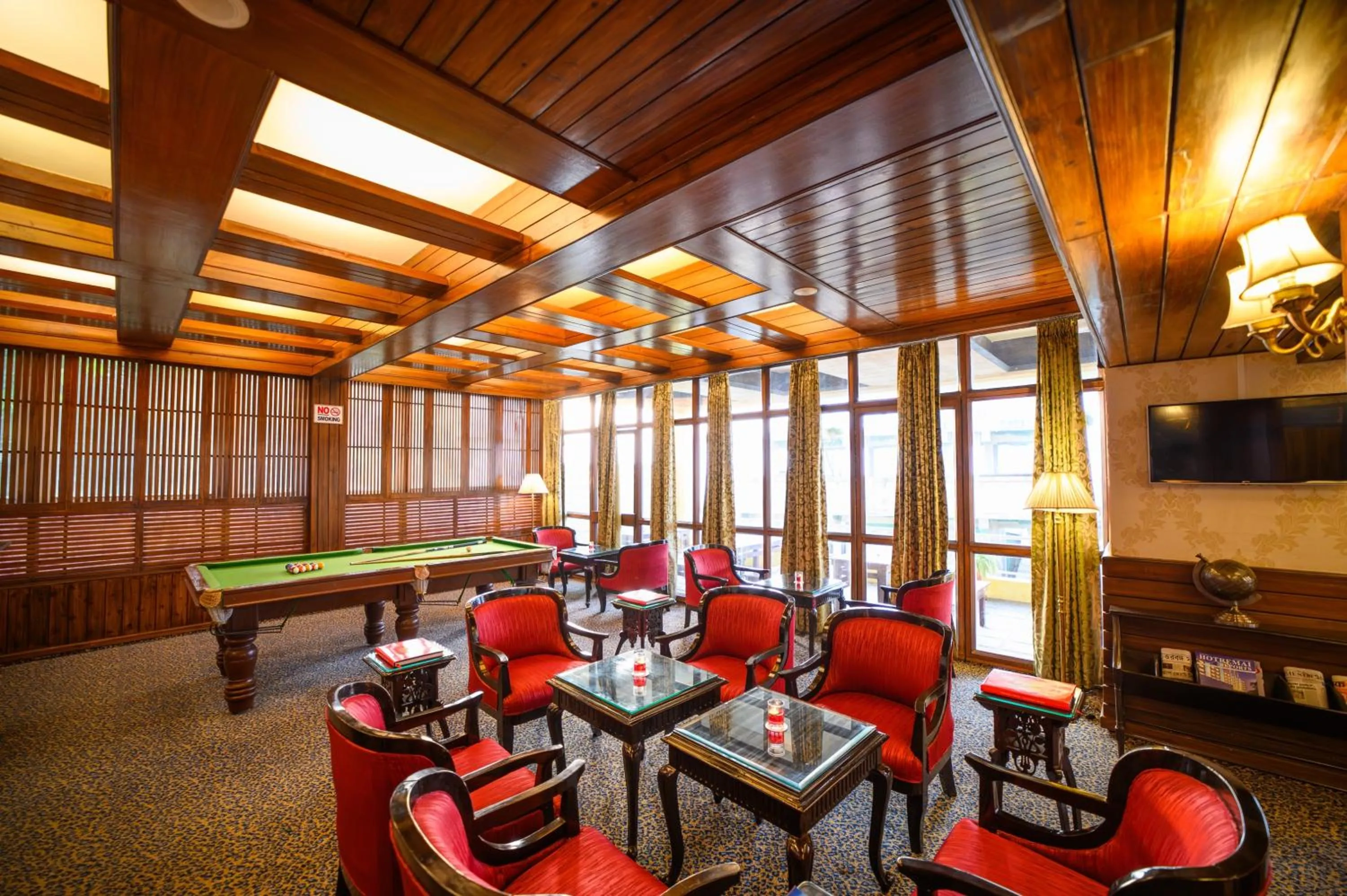 Lounge or bar in Sinclairs Darjeeling