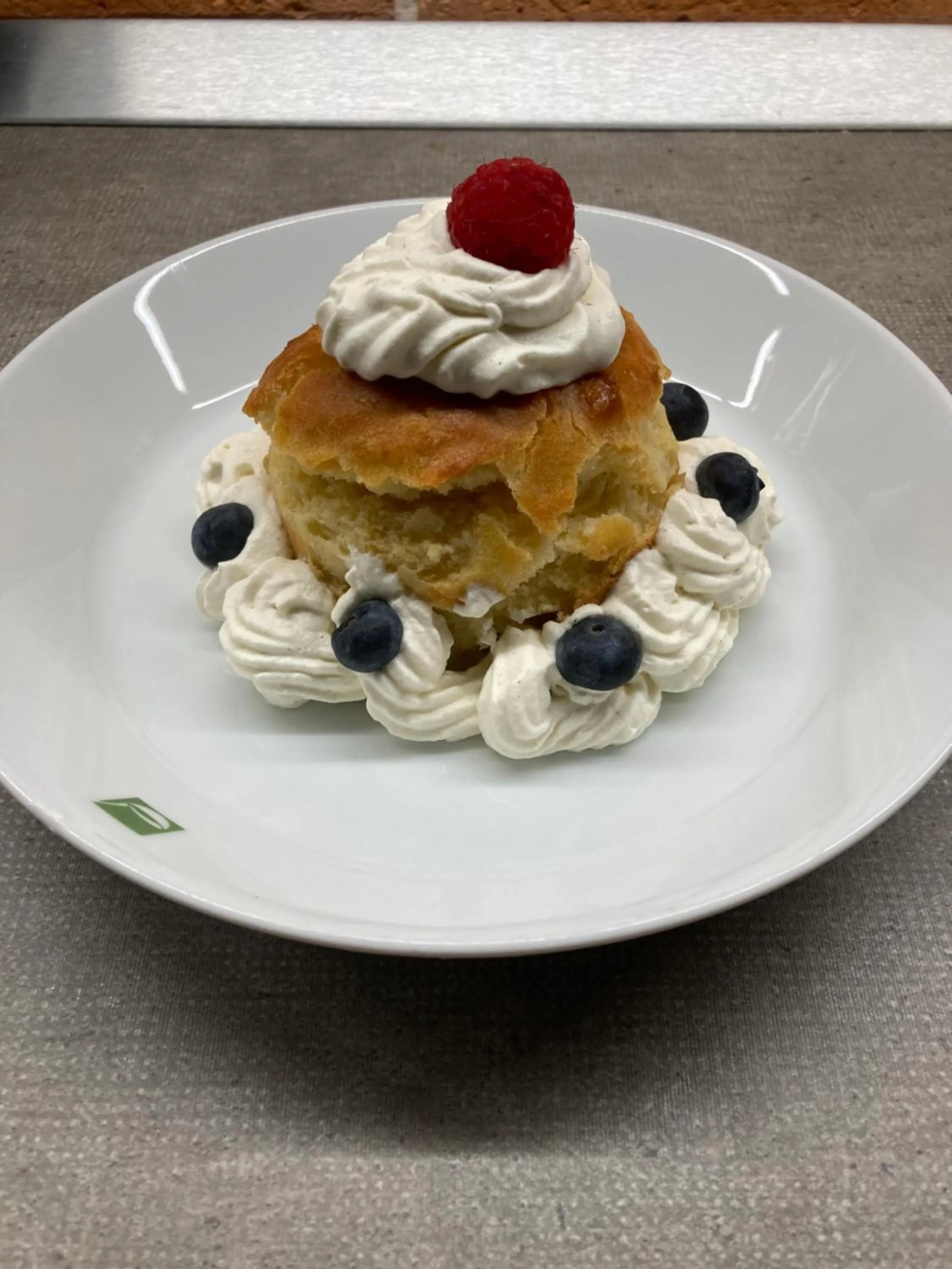 Restaurant/places to eat in Le Mas aux Arômes