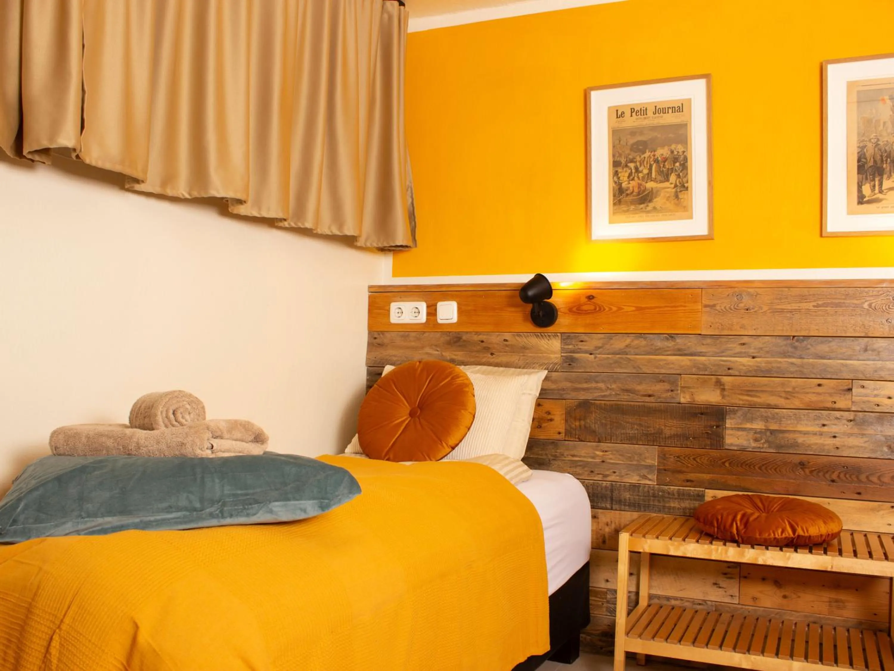 Bed in Eric the Red Guesthouse